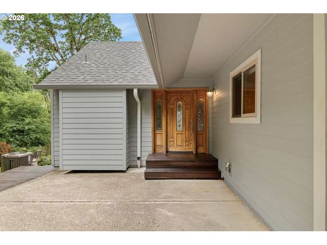 10585 BEUTEL RD