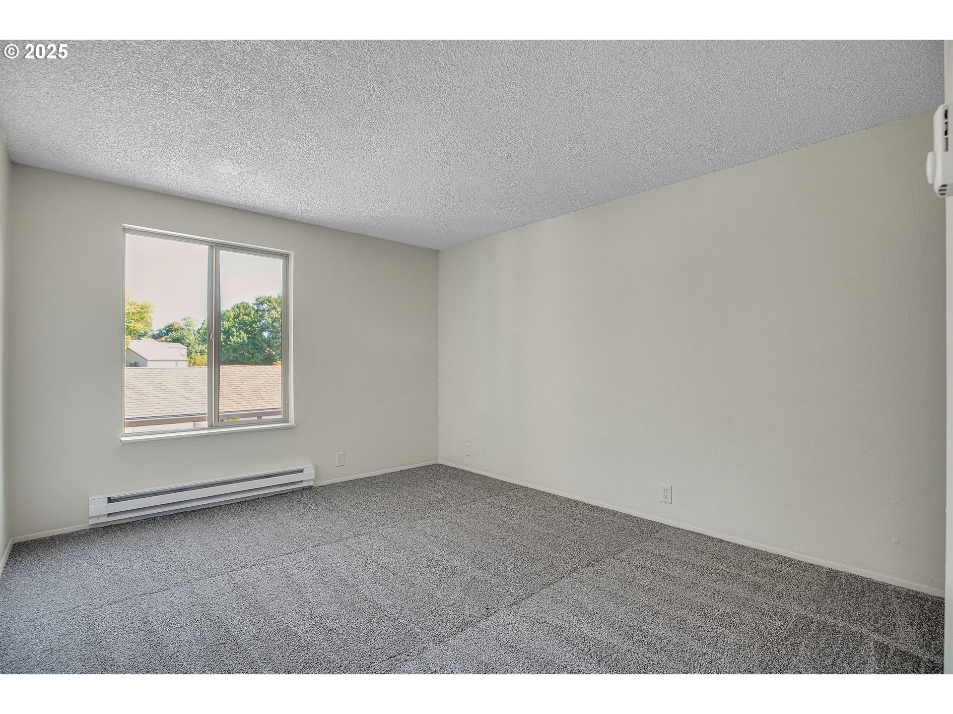 10196 SW TRAPPER TER