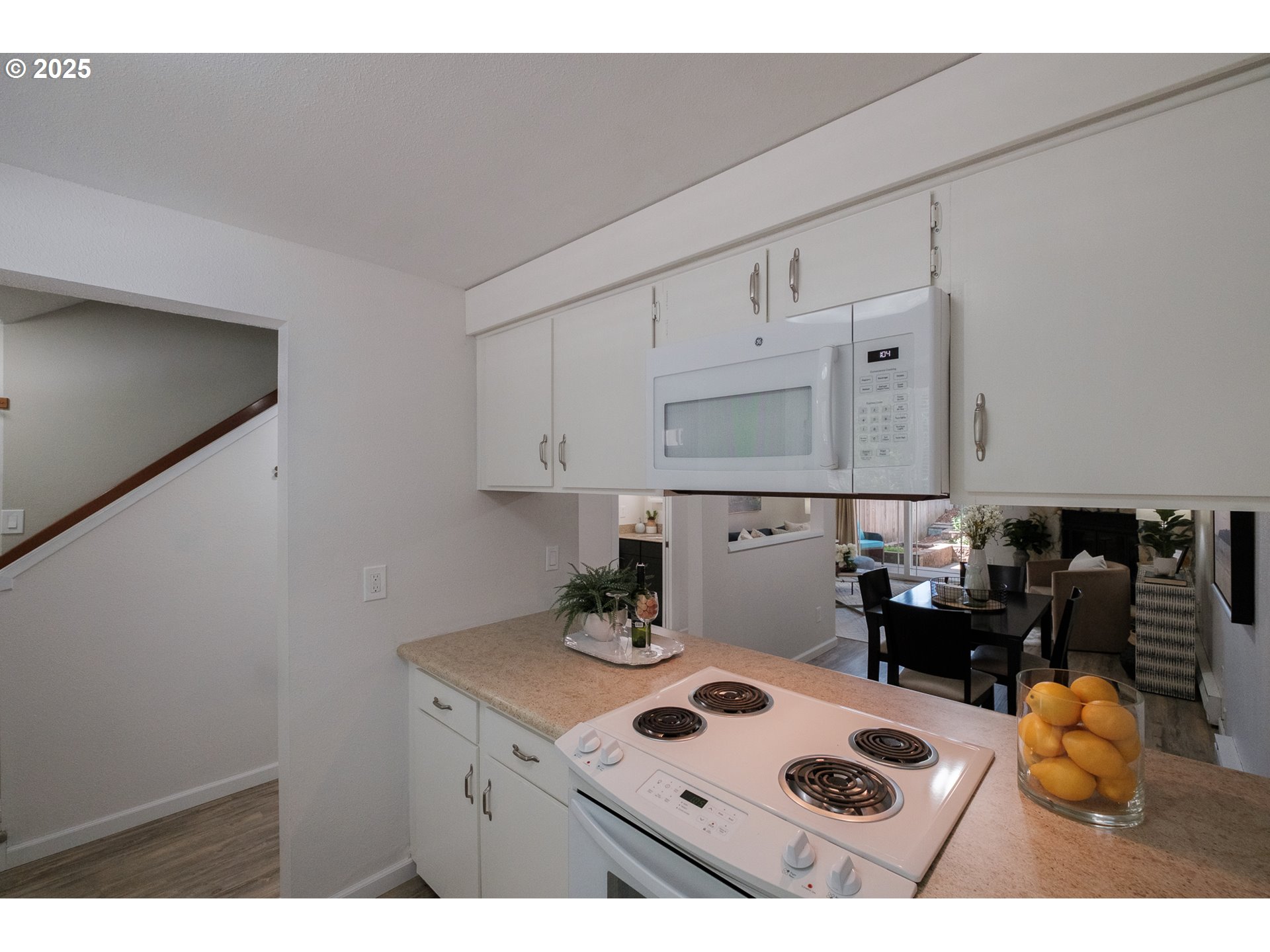 29650 SW COURTSIDE DR #21