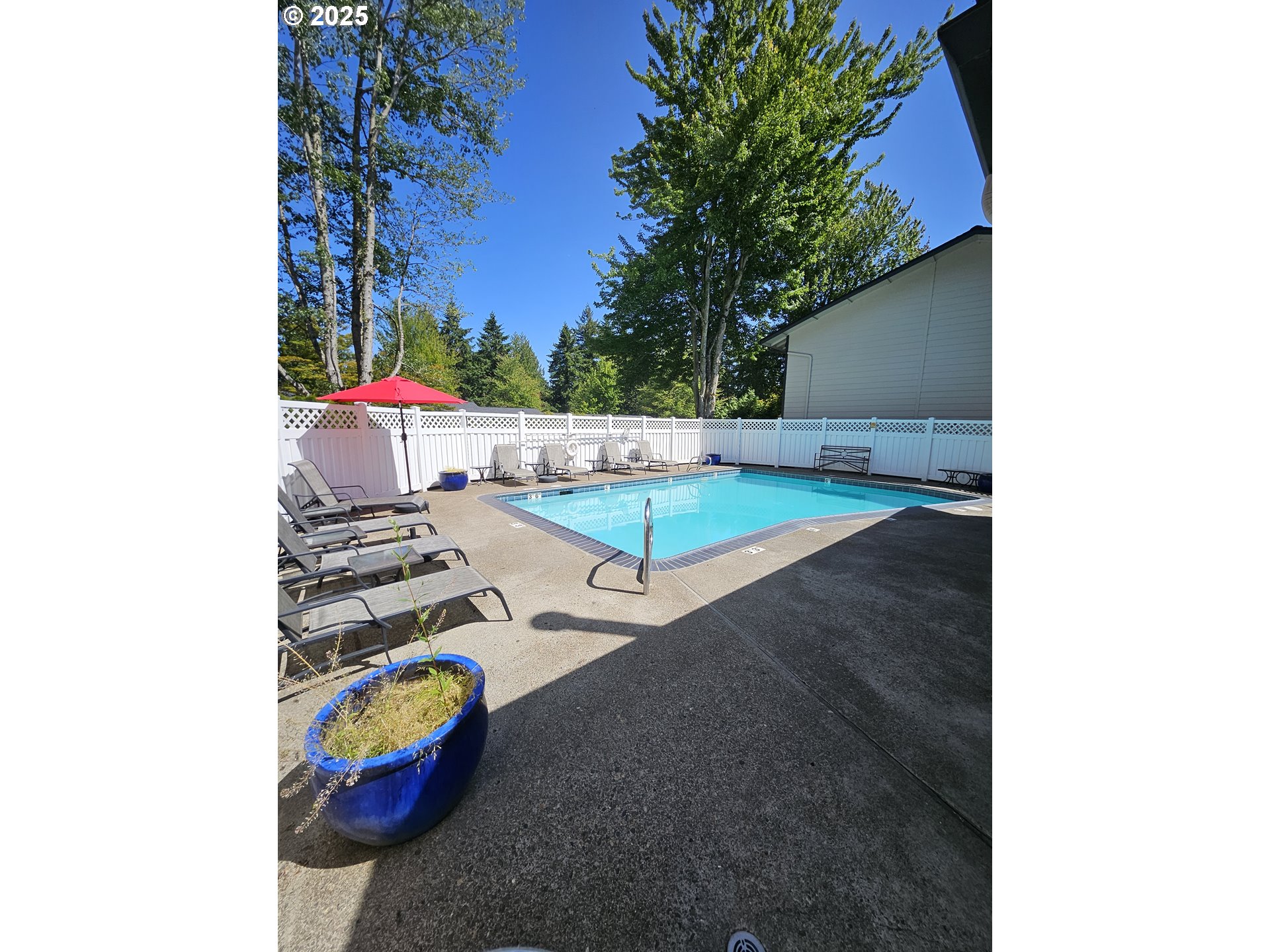 29650 SW COURTSIDE DR #21