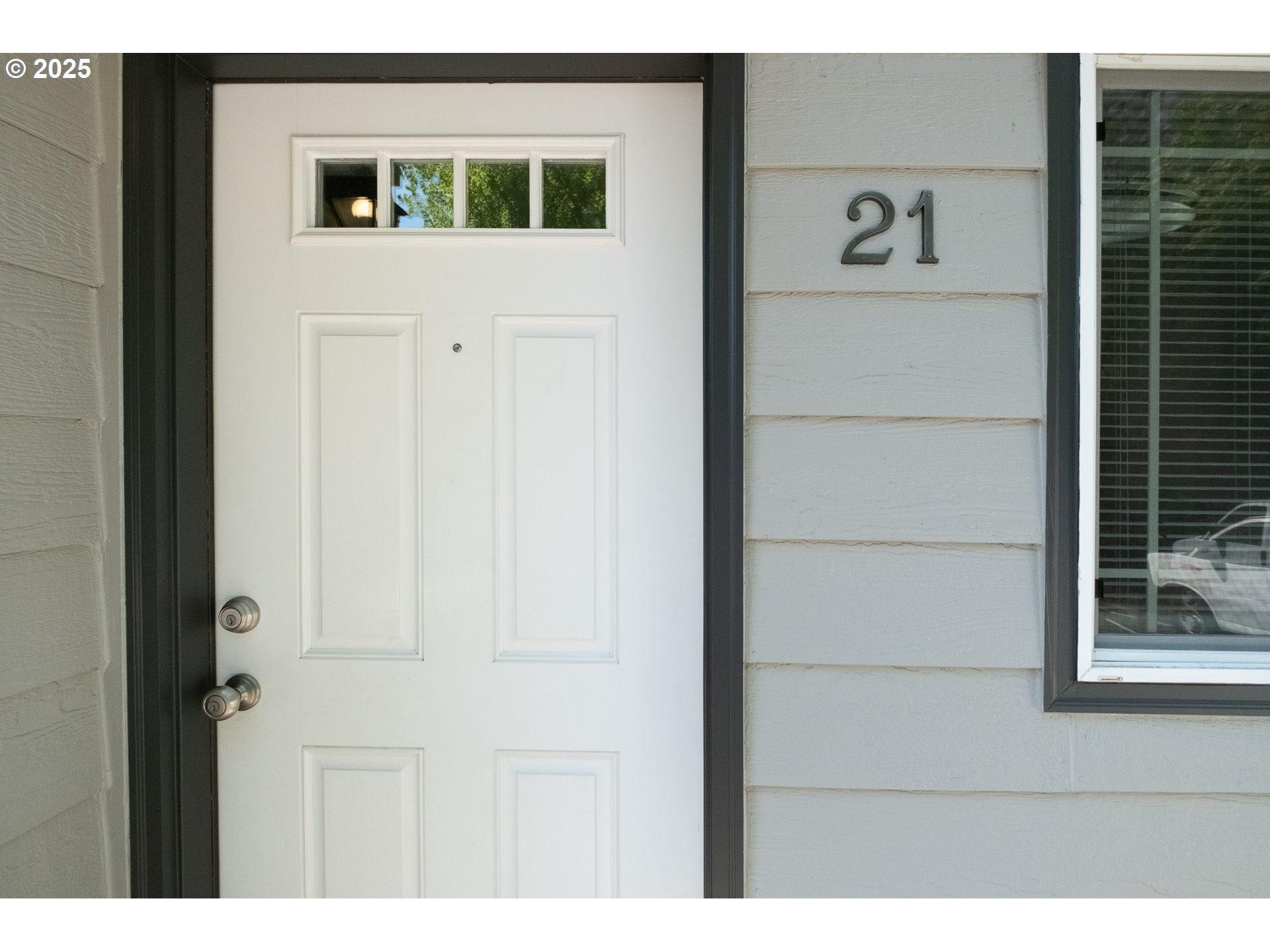 29650 SW COURTSIDE DR #21