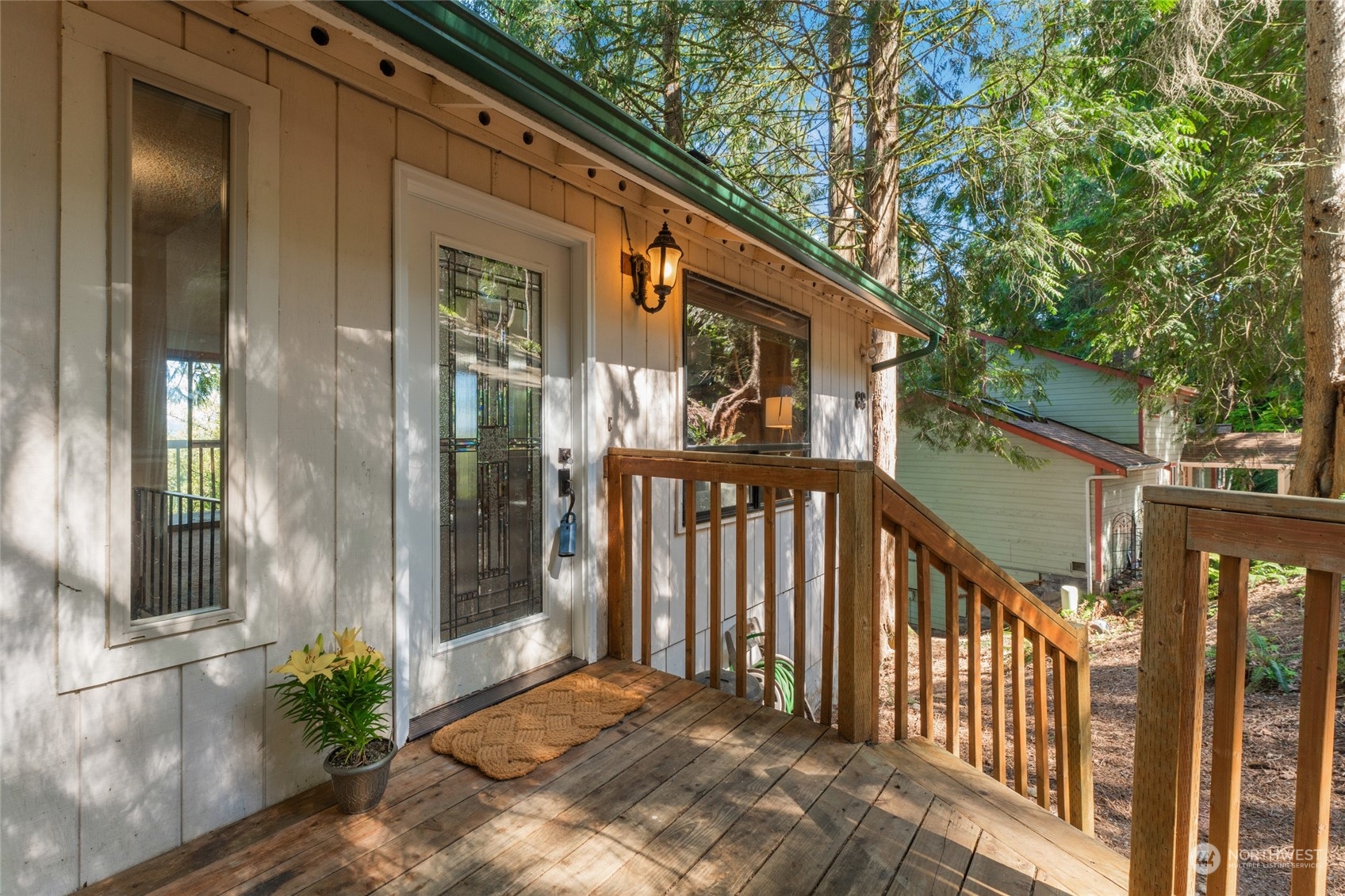 82 Grand View Lane