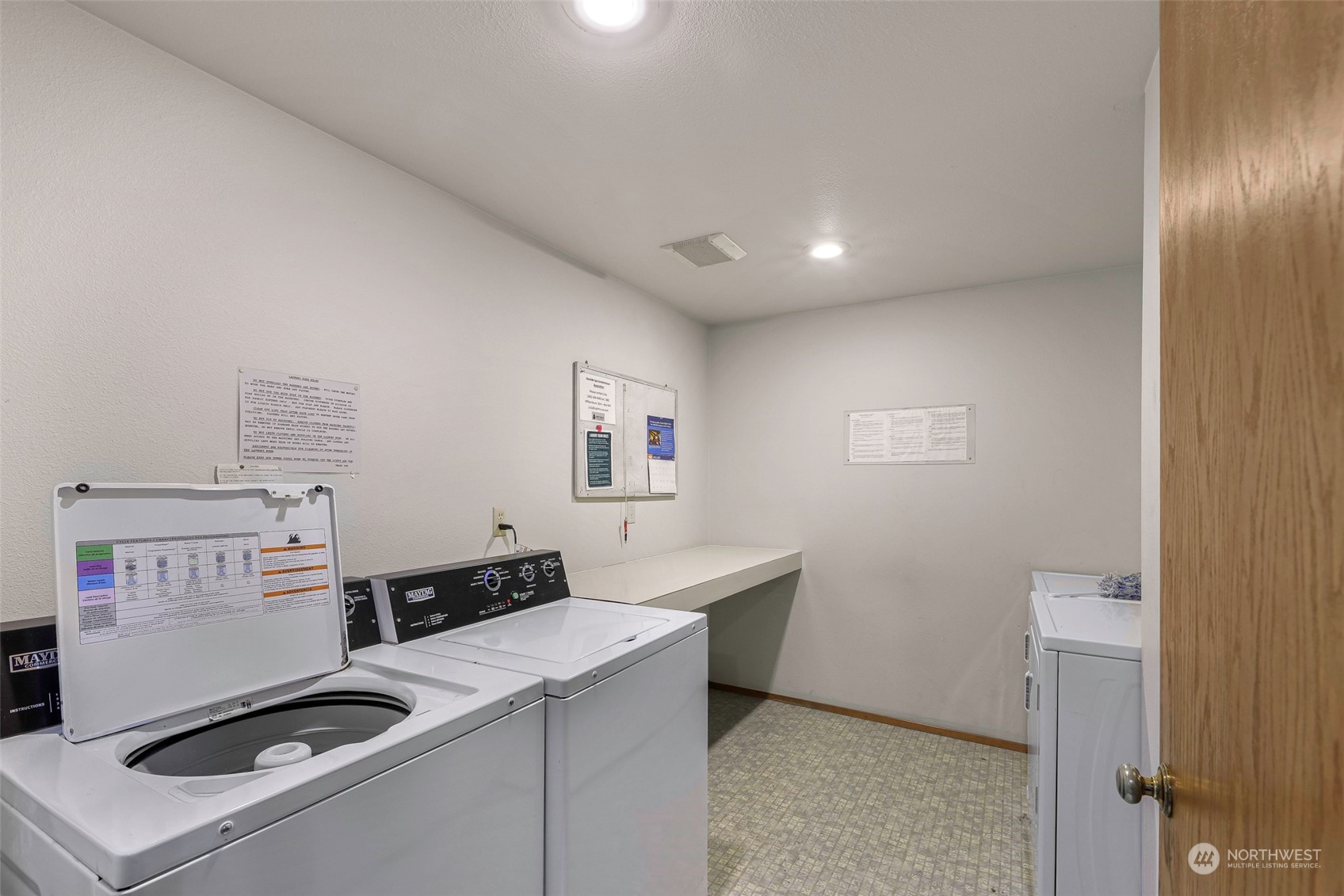 105 Fairside Drive Unit: 2D