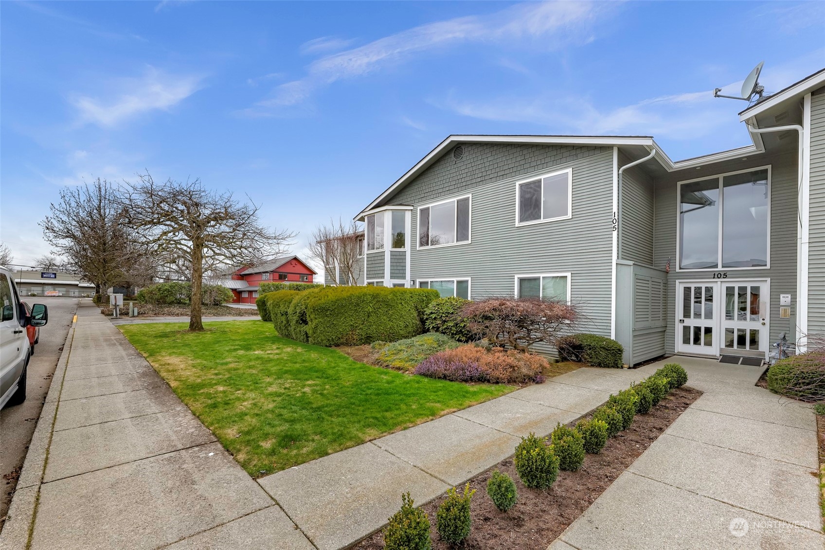 105 Fairside Drive Unit: 2D