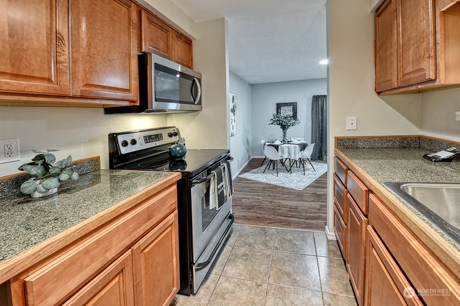 3538 Northwest Ave Unit: 21