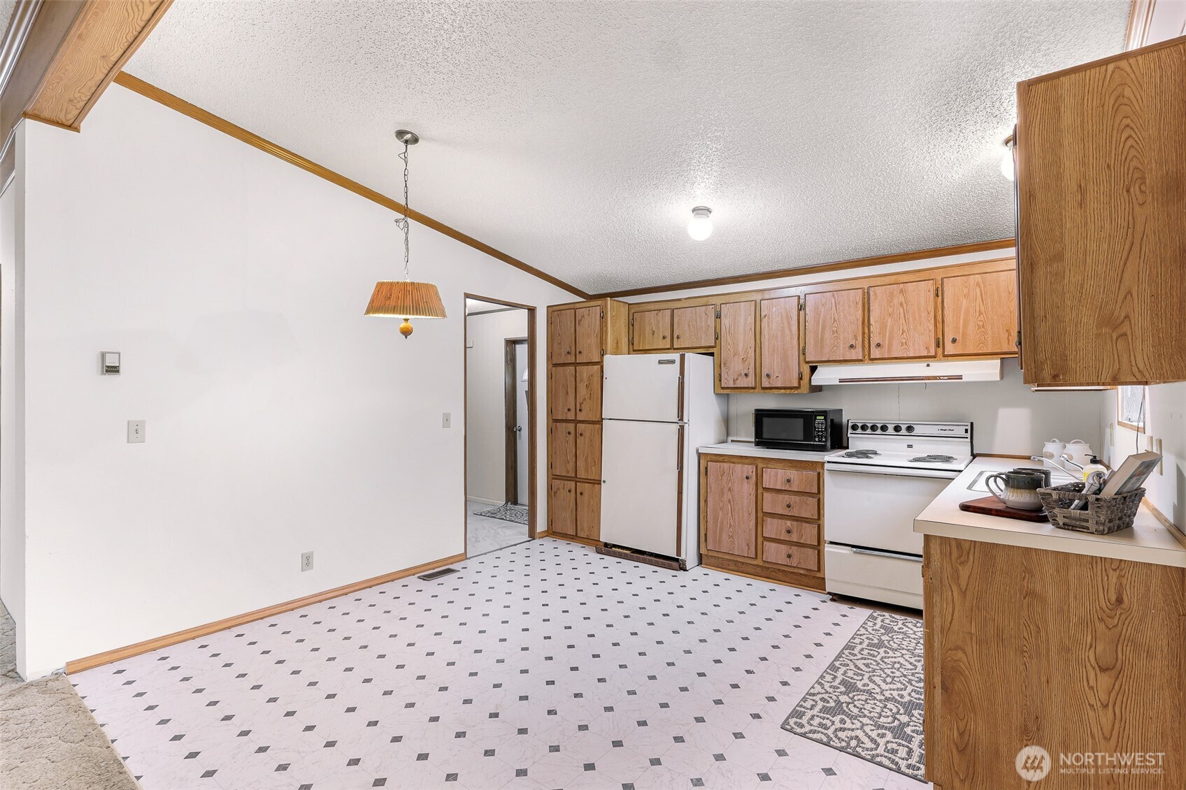 1245 Bradley Road Unit: 11