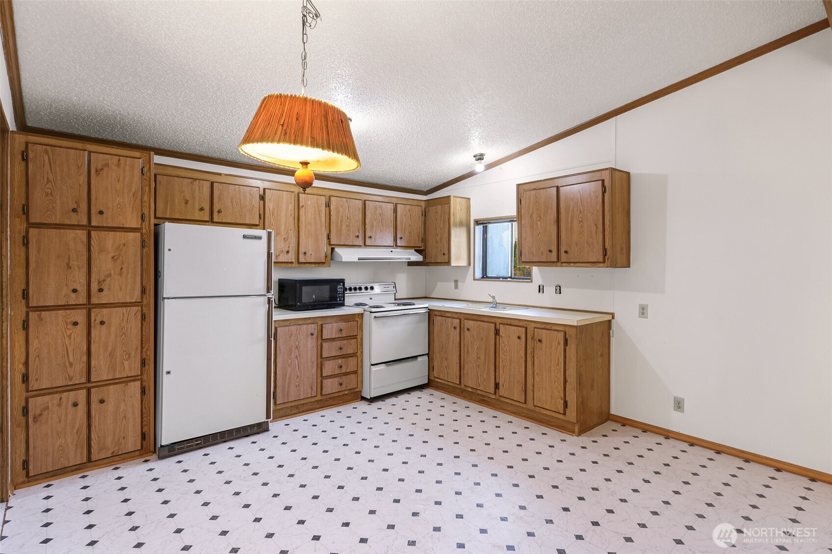 1245 Bradley Road Unit: 11