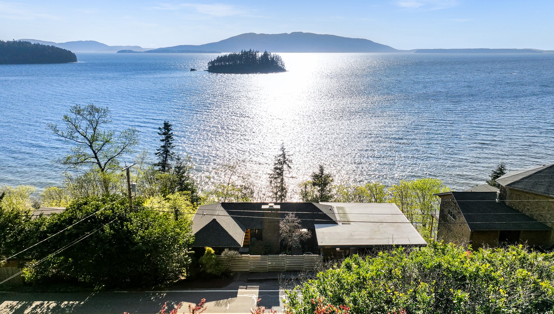 1035 Chuckanut Drive
