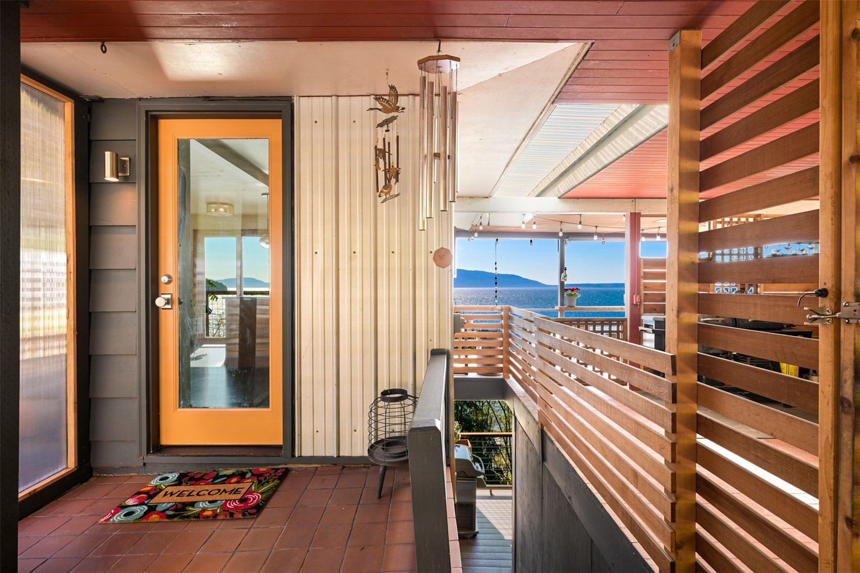 1035 Chuckanut Drive