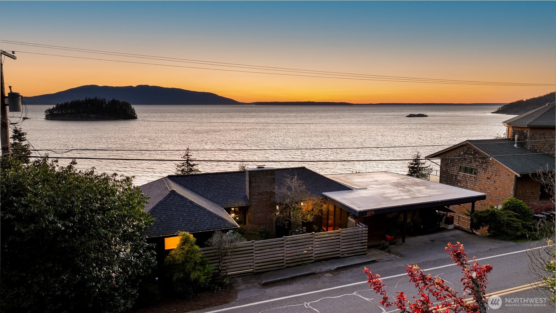 1035 Chuckanut Drive