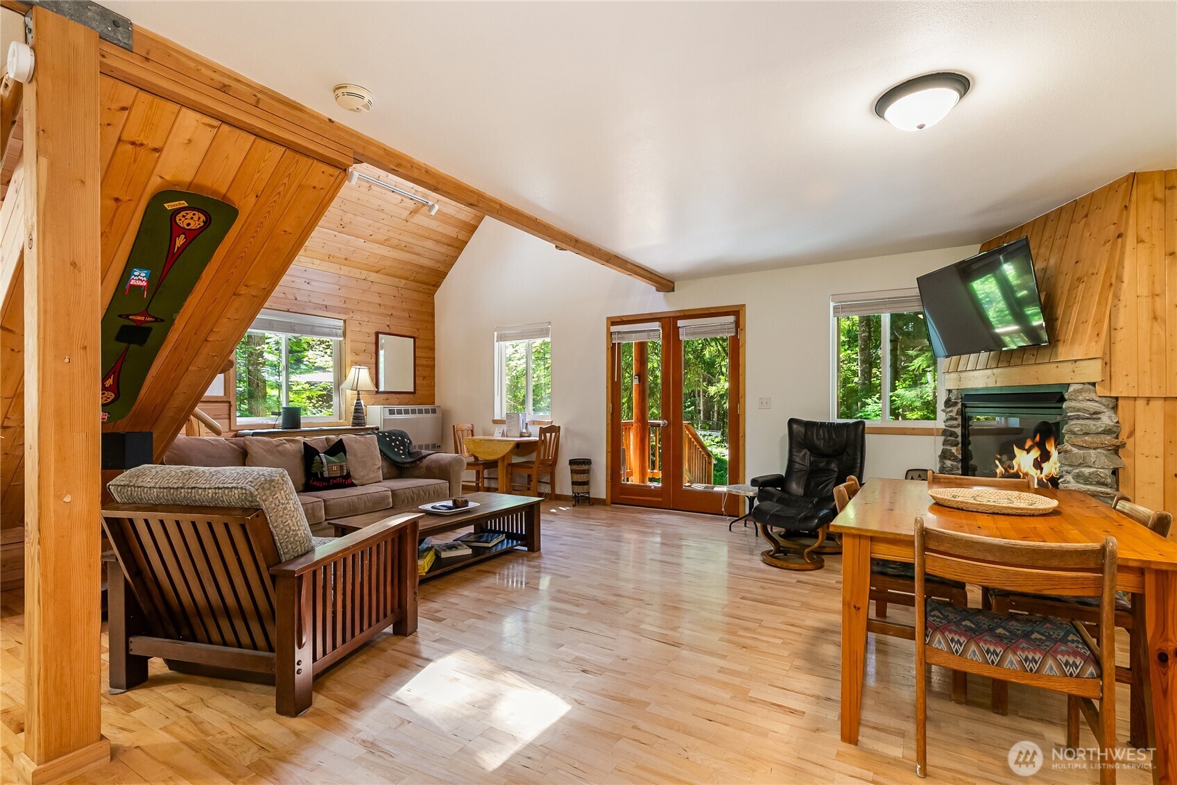 7502 Glacier Springs