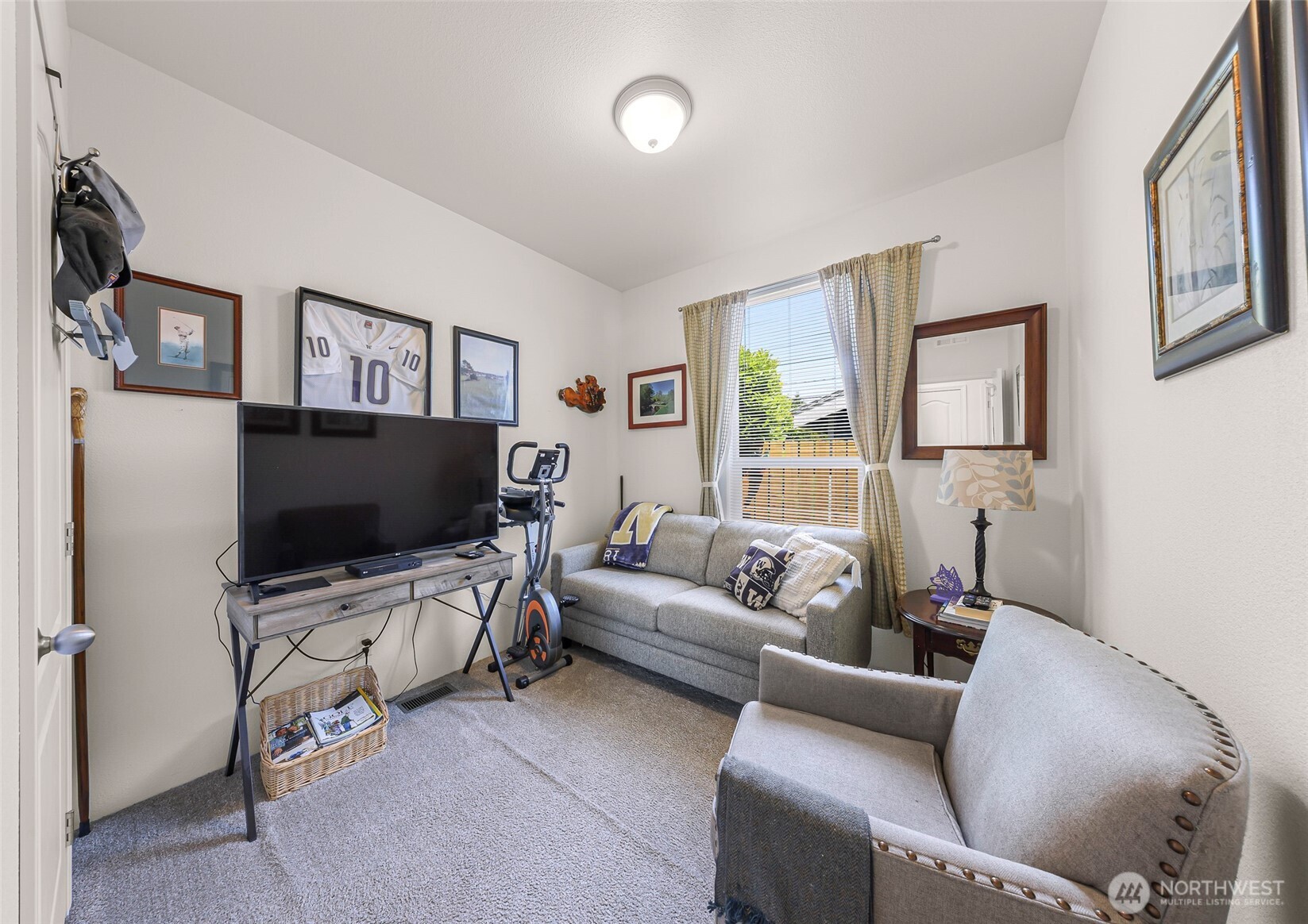 8412 Richard Way