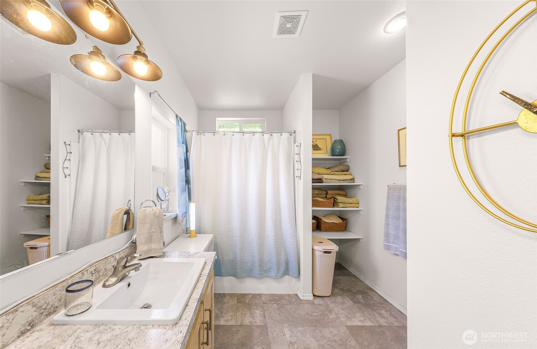 8412 Richard Way