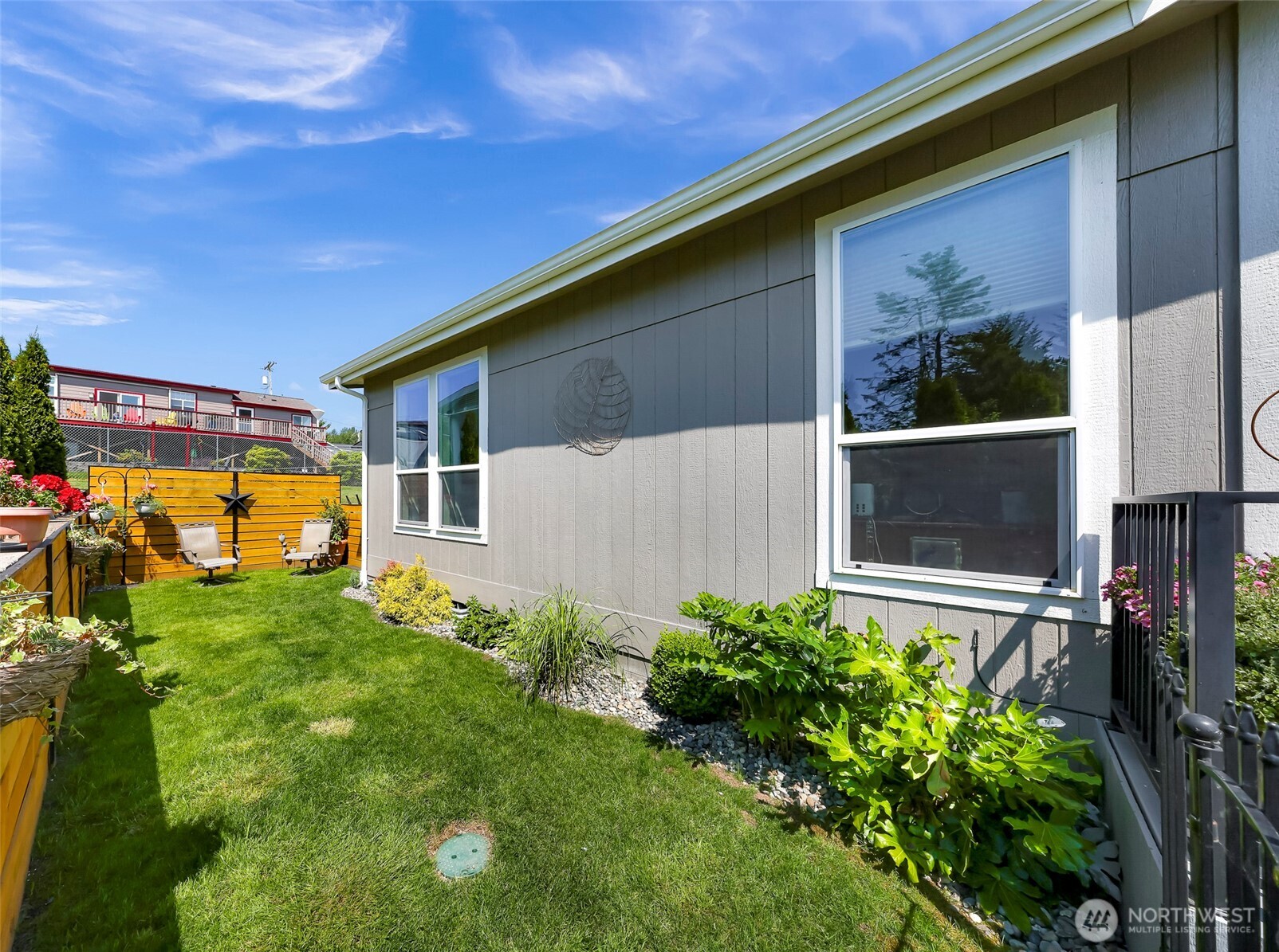 8412 Richard Way