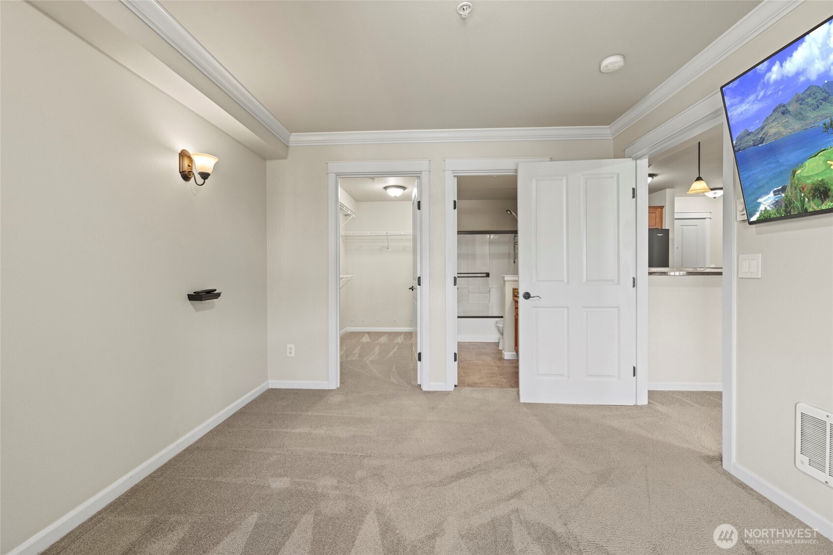 700 32nd Street Unit: A405