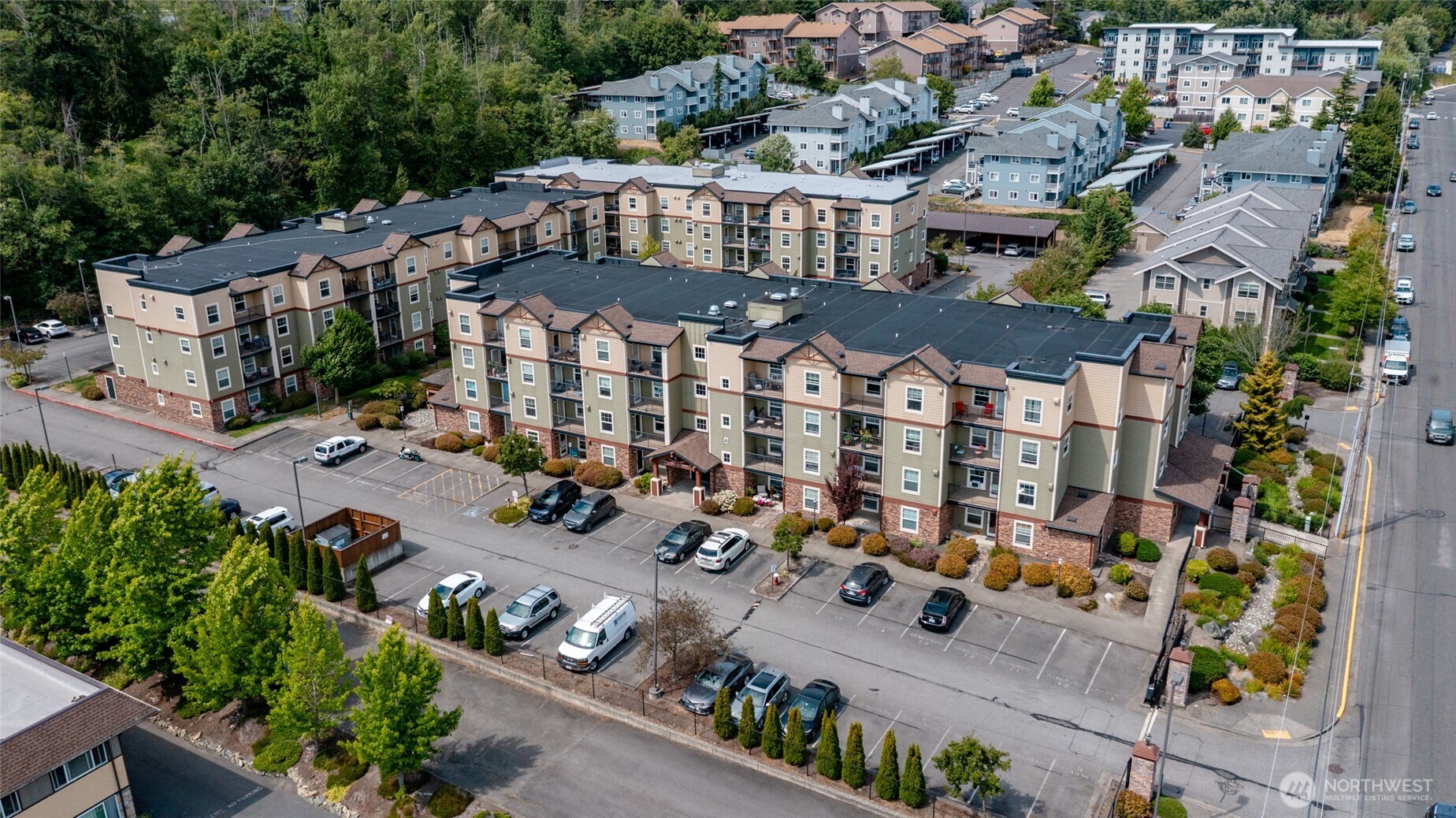 700 32nd Street Unit: A405
