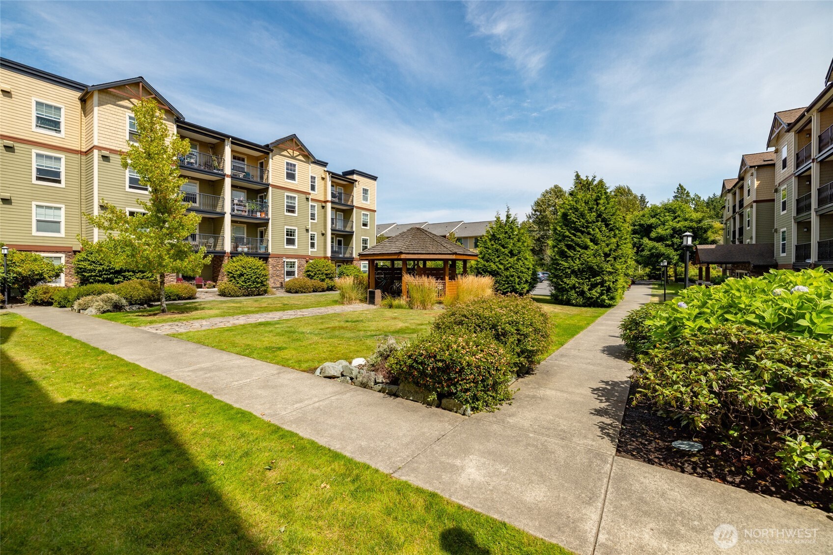 700 32nd Street Unit: A405