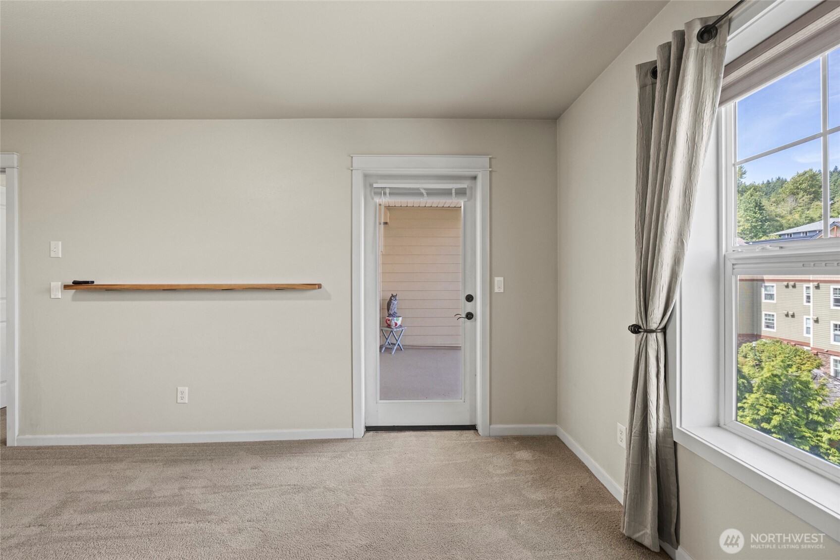 700 32nd Street Unit: A405