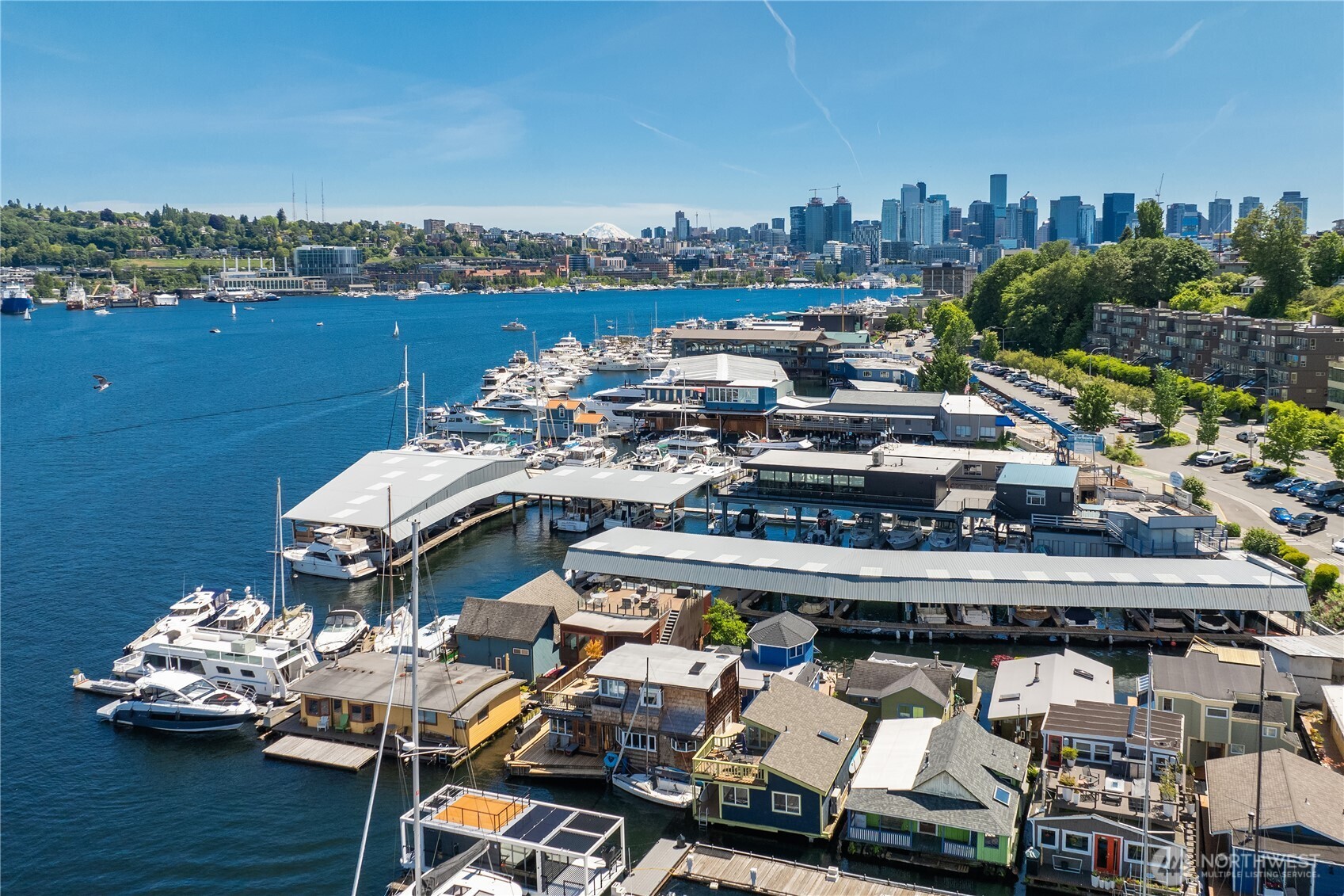 2420 Westlake Avenue N Unit: 11