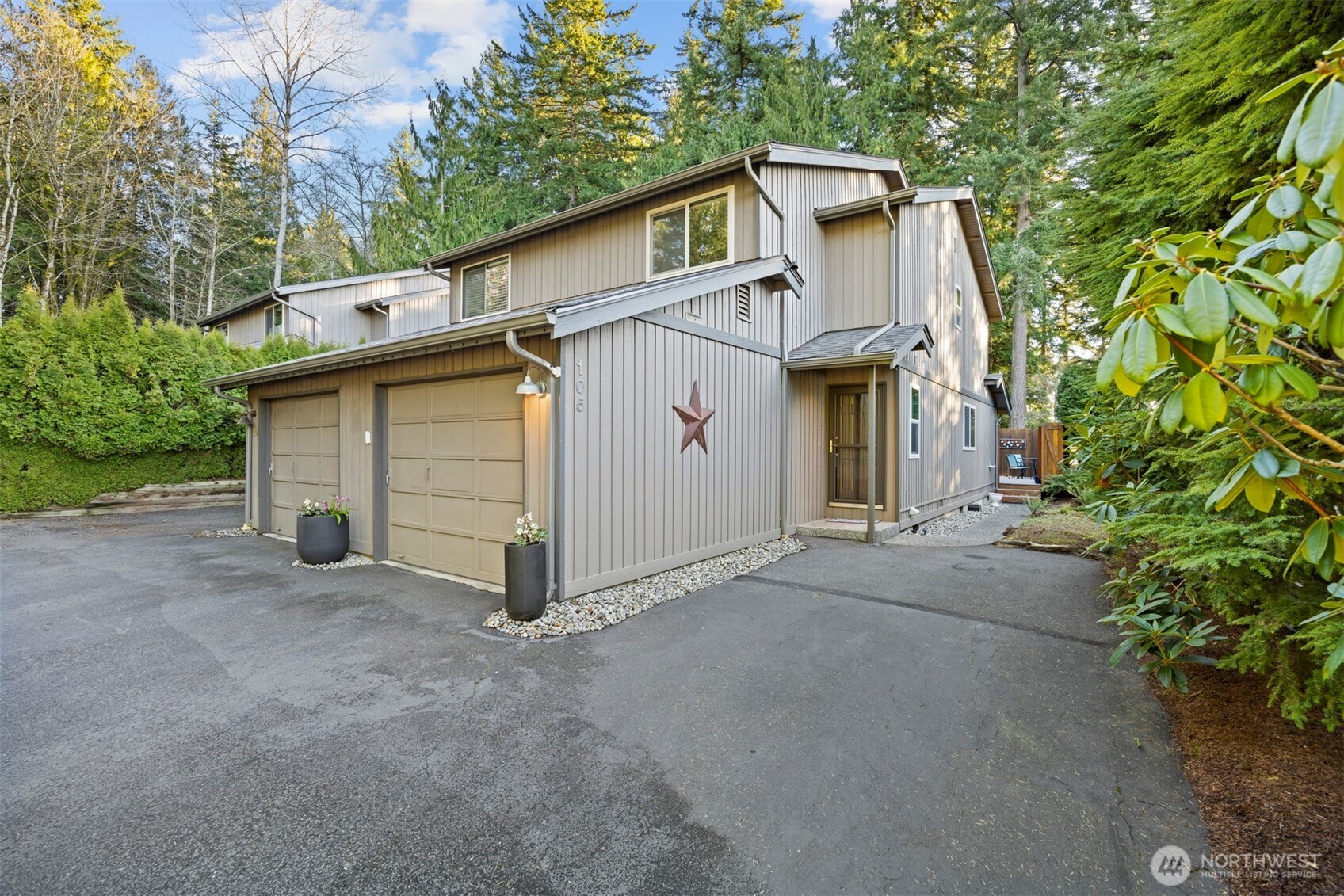2918 Sylvan Street Unit: 105