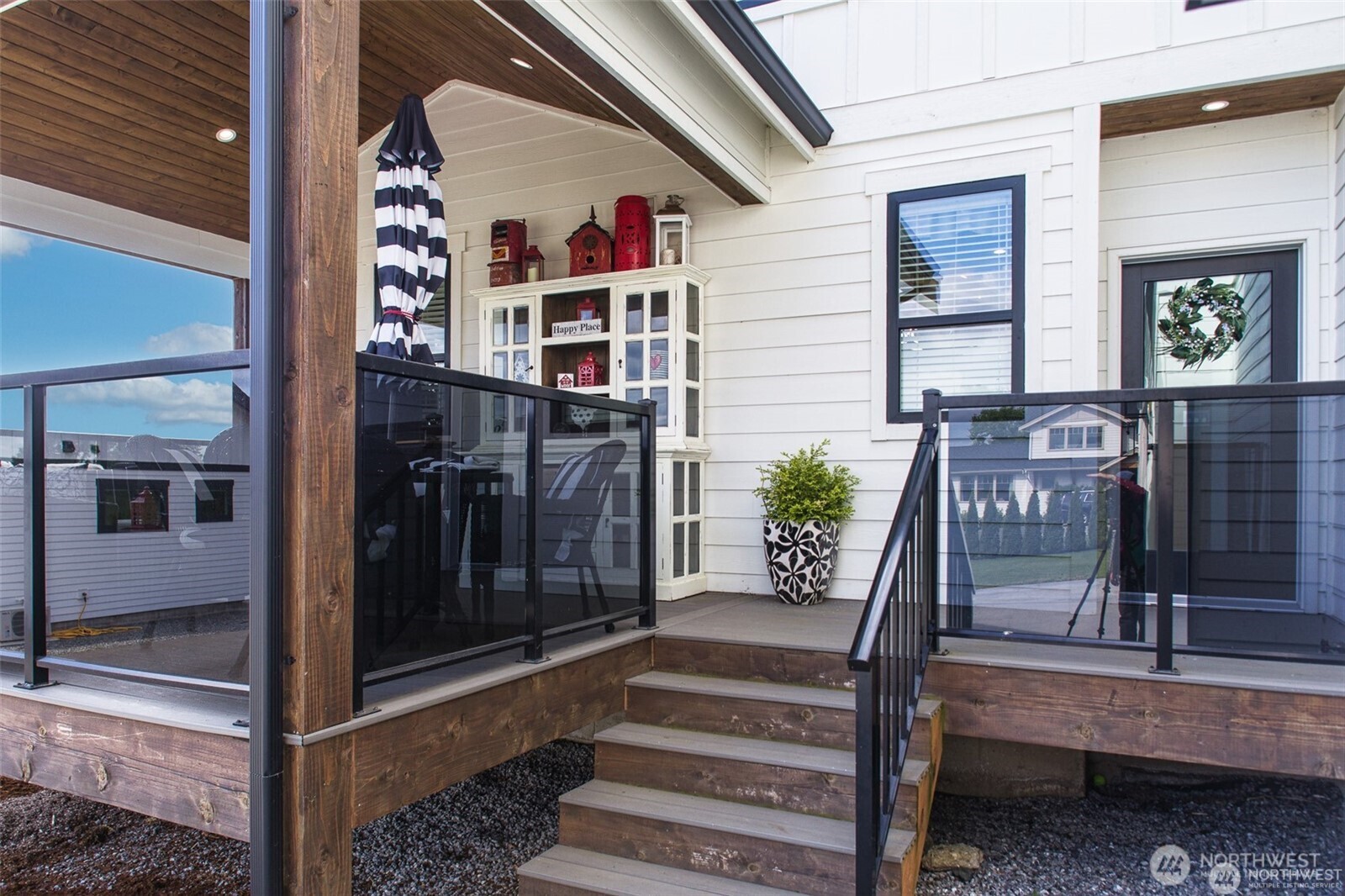 1774 Farmview Terrace
