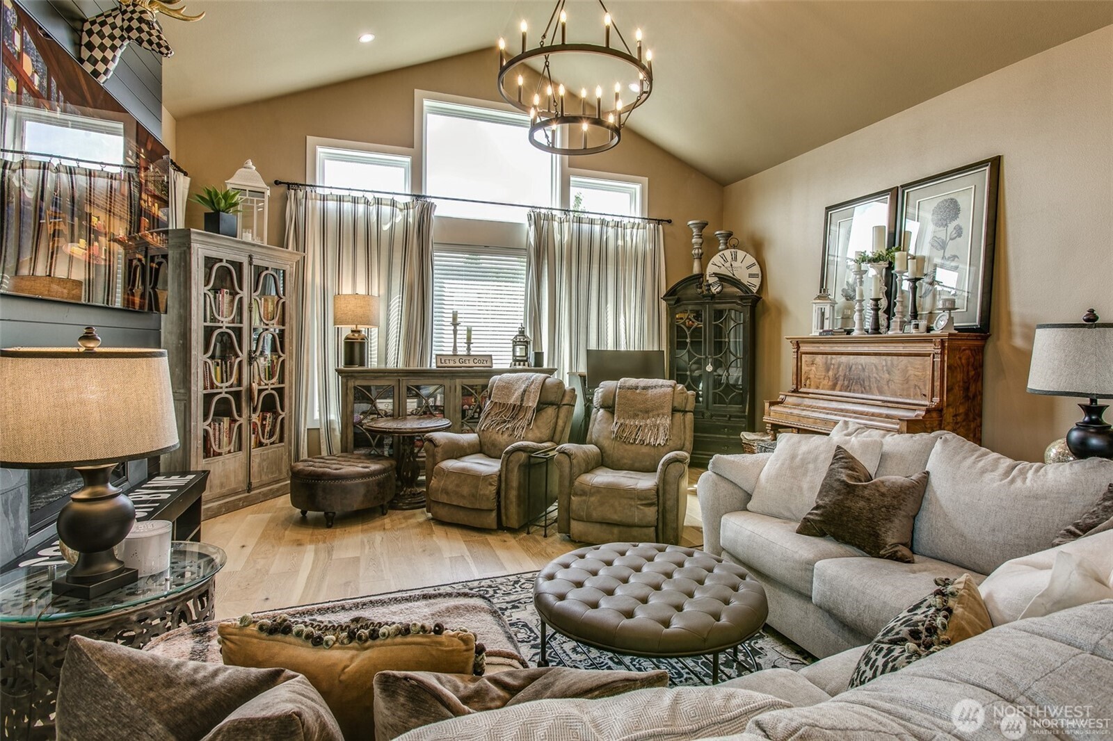 1774 Farmview Terrace