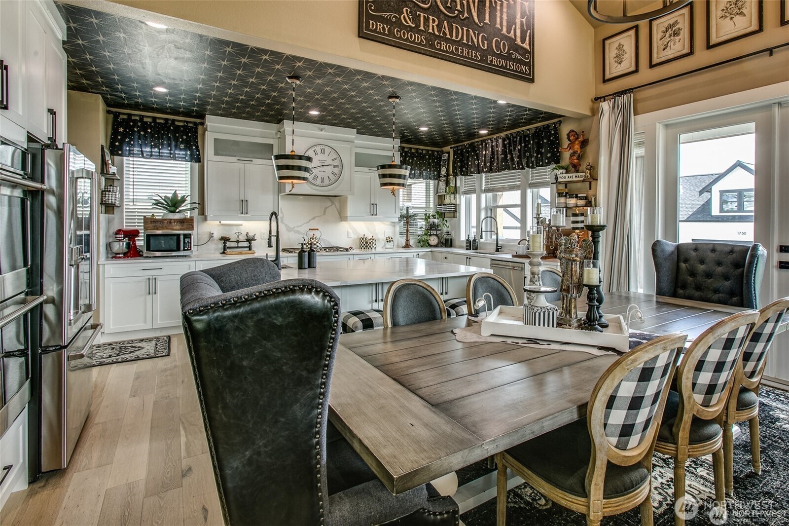 1774 Farmview Terrace