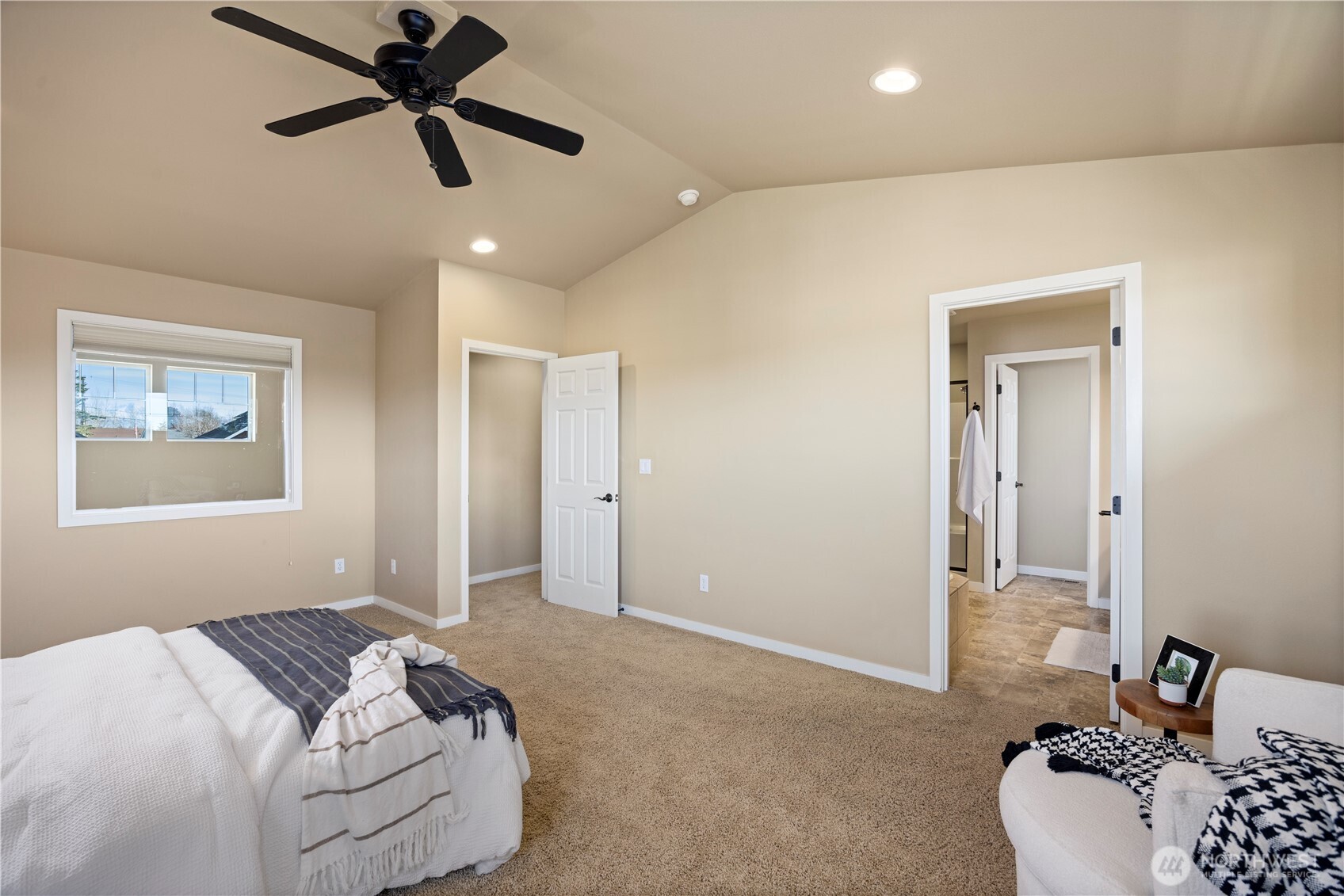 5215 Sparrow Court