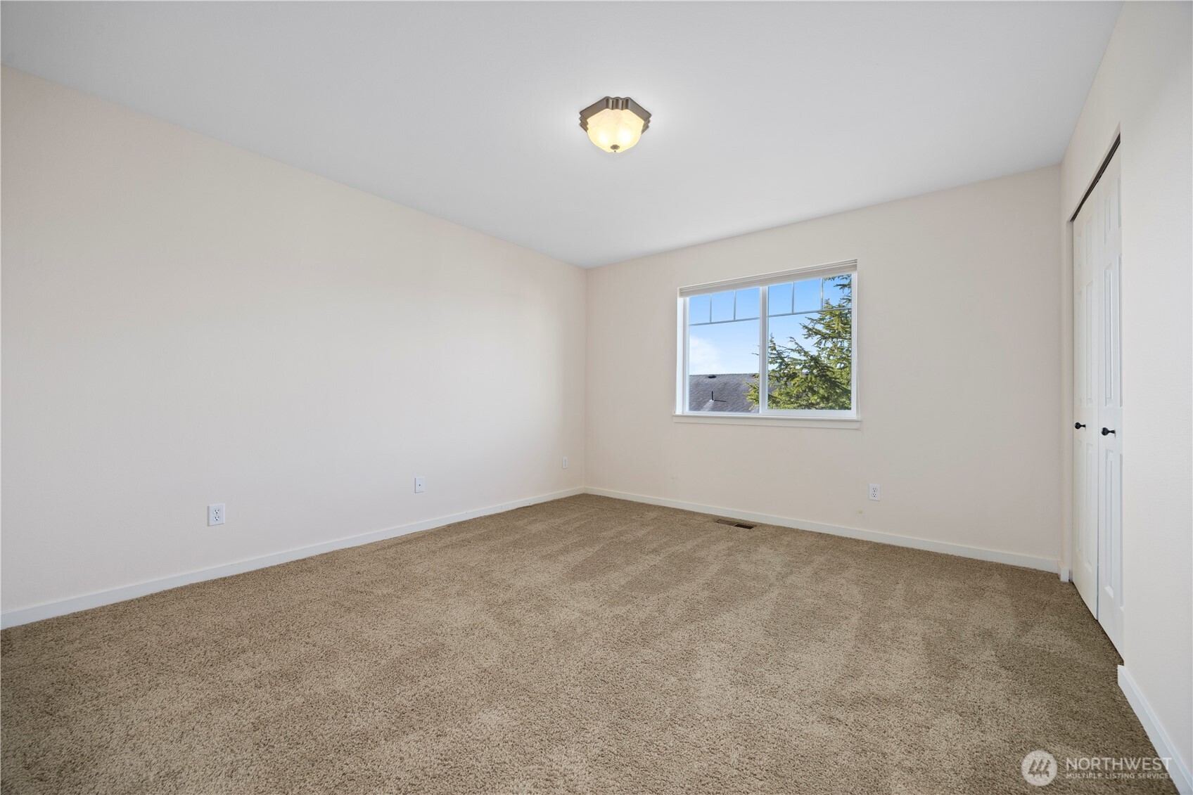 5215 Sparrow Court