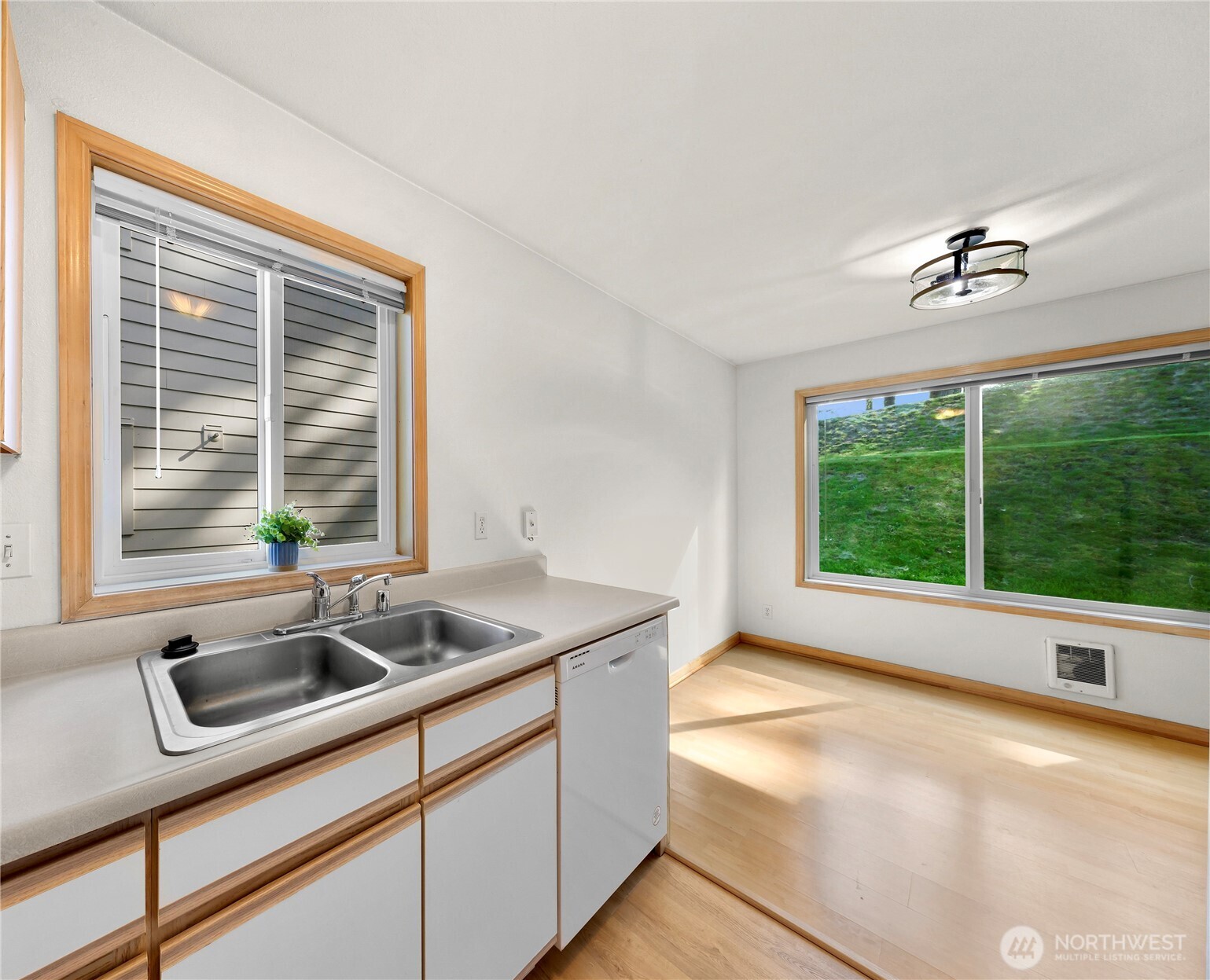 4229 Wintergreen Circle Unit: 148