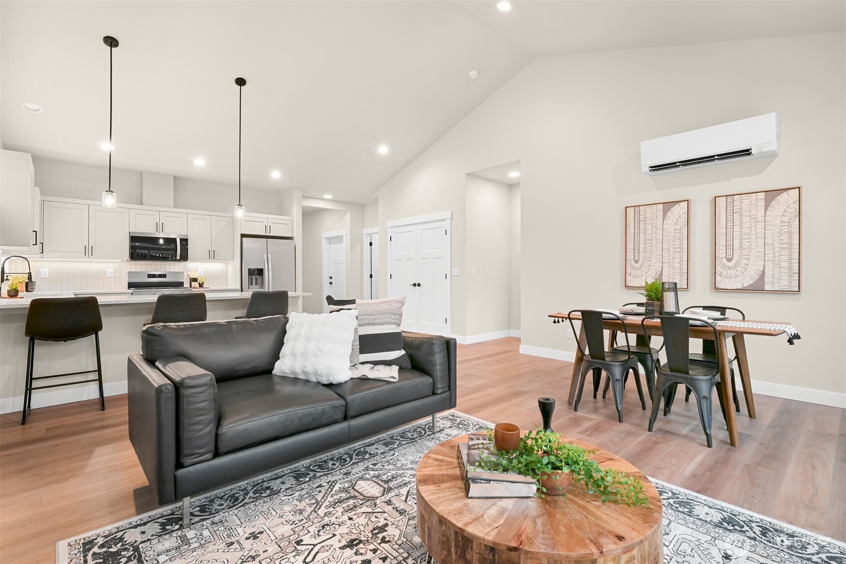 3993 Gentlebrook Lane Unit: 8