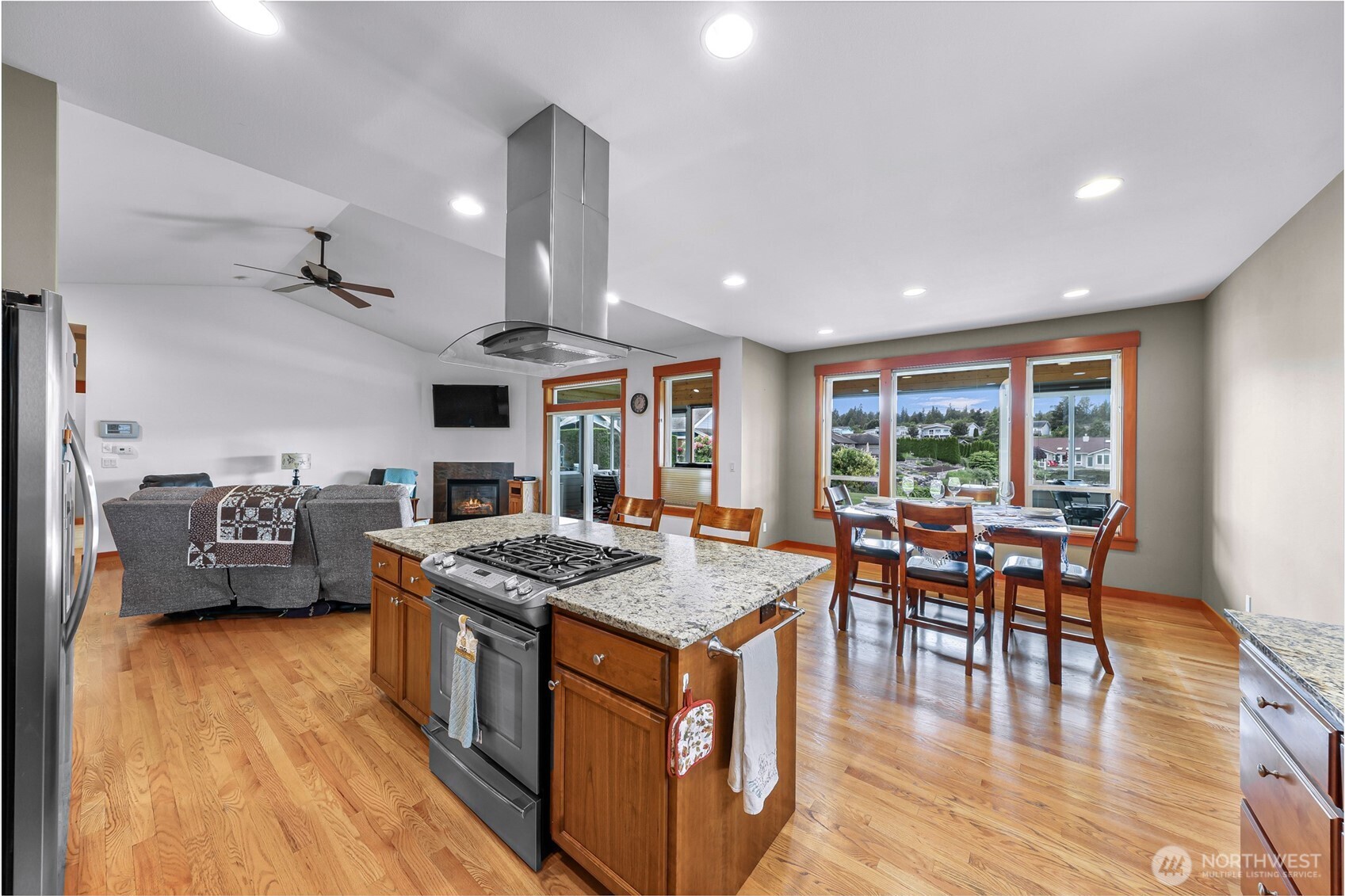 8123 Coquitlam Place