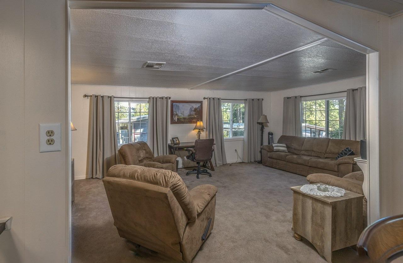 39678 Fresno Flats Road 425b # 40