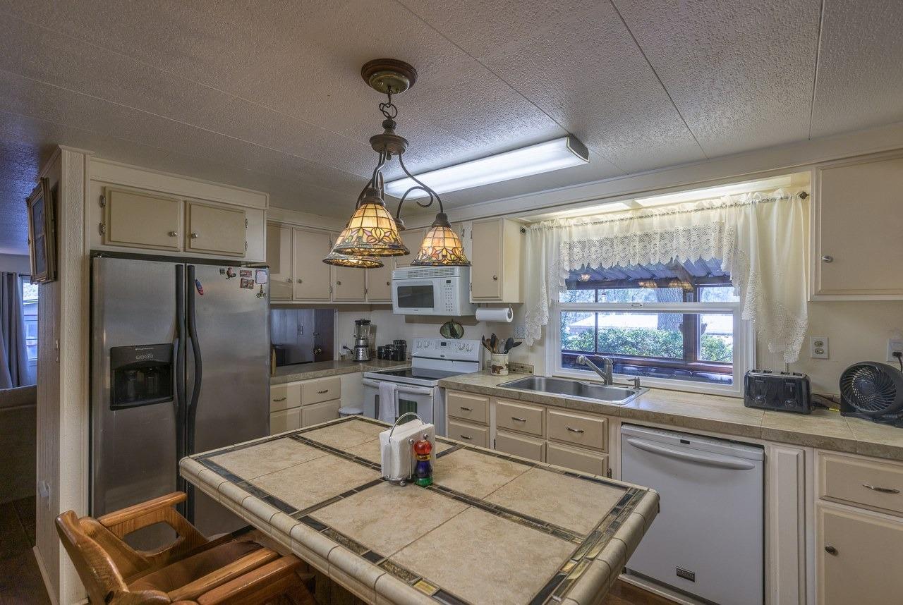 39678 Fresno Flats Road 425b # 40