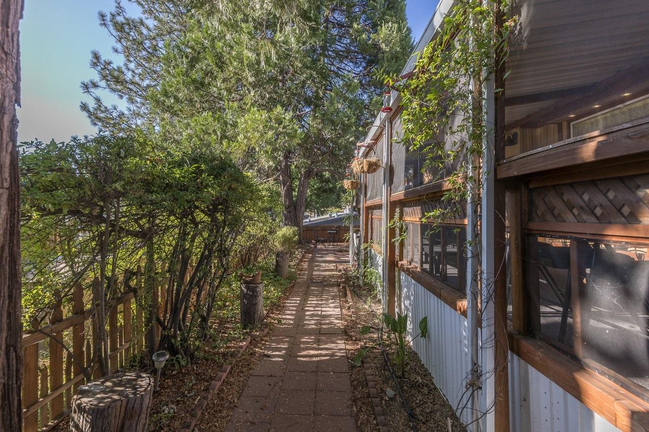 39678 Fresno Flats Road 425b # 40