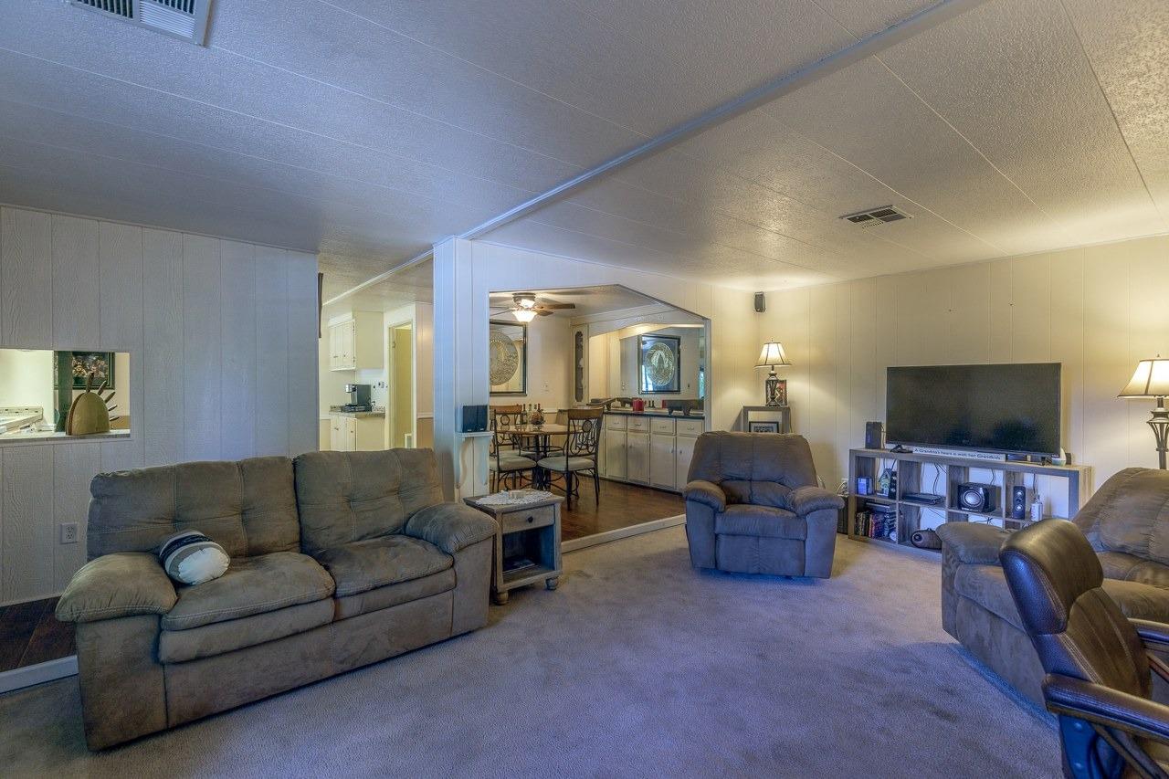 39678 Fresno Flats Road 425b # 40