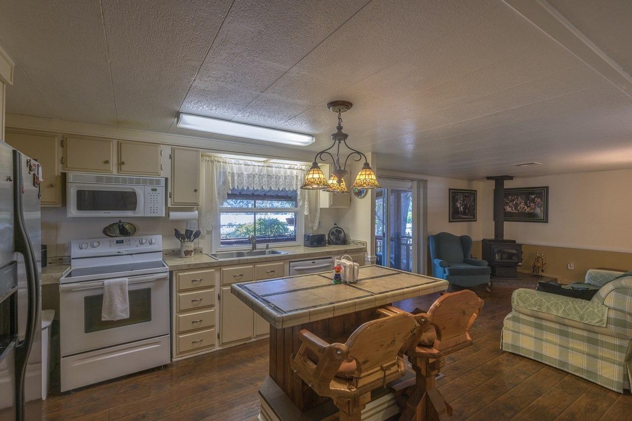 39678 Fresno Flats Road 425b # 40