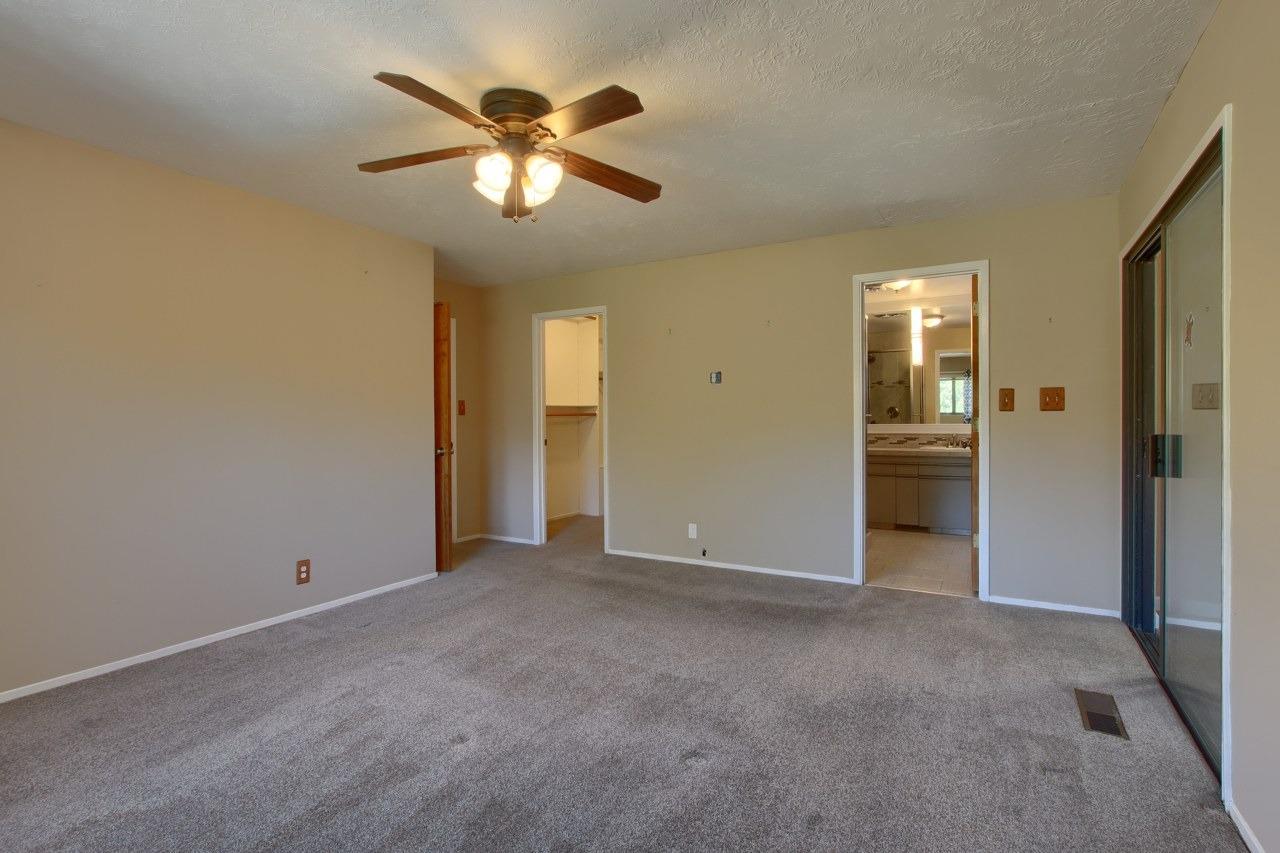 2363 Shoshone Road