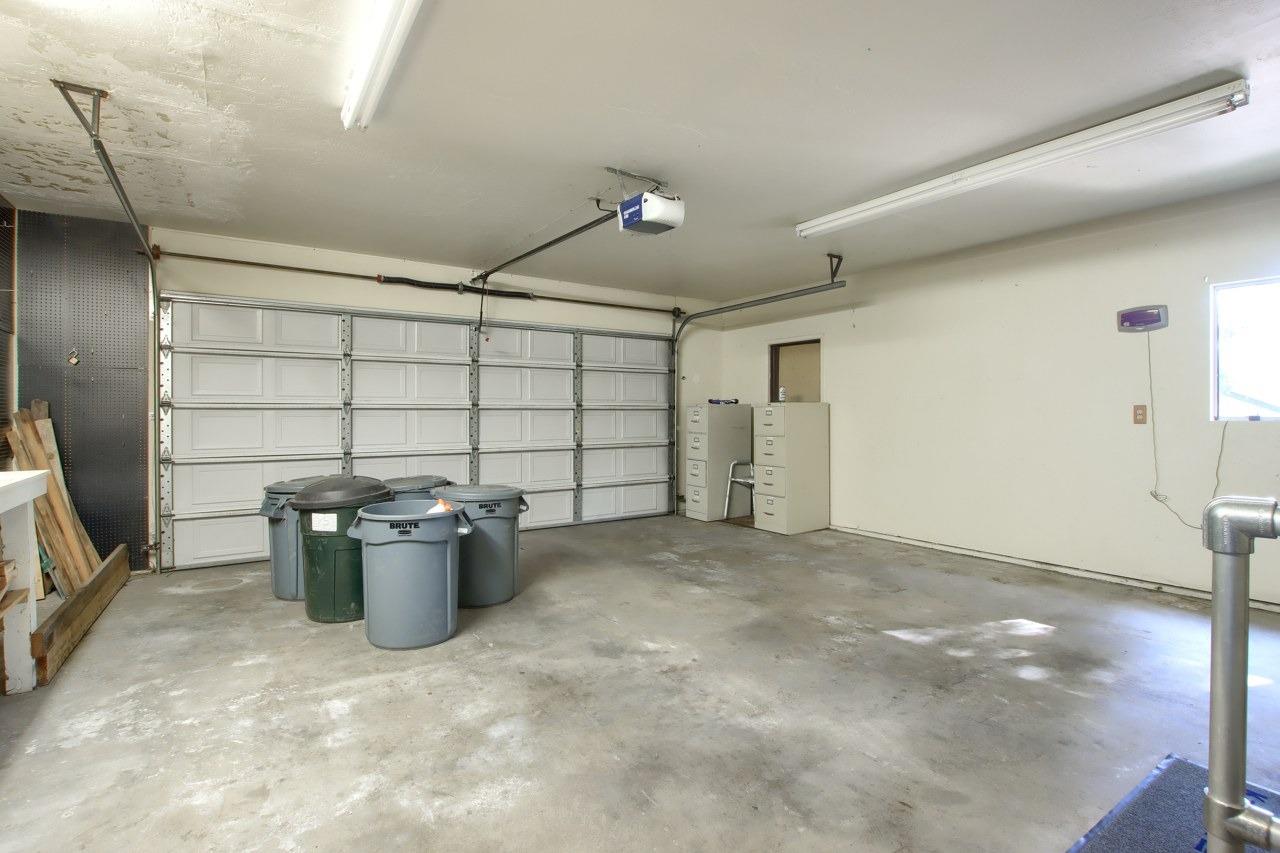 2363 Shoshone Road