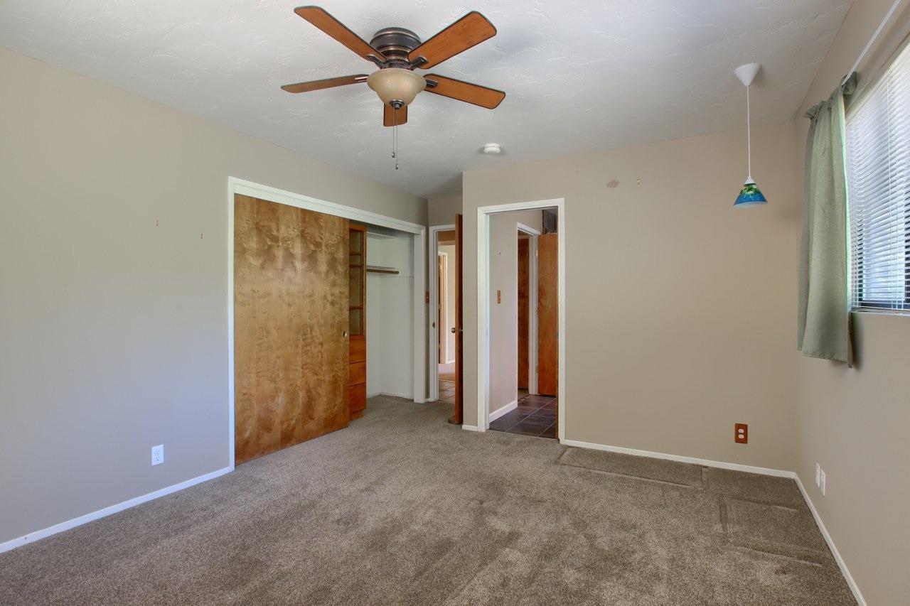 2363 Shoshone Road