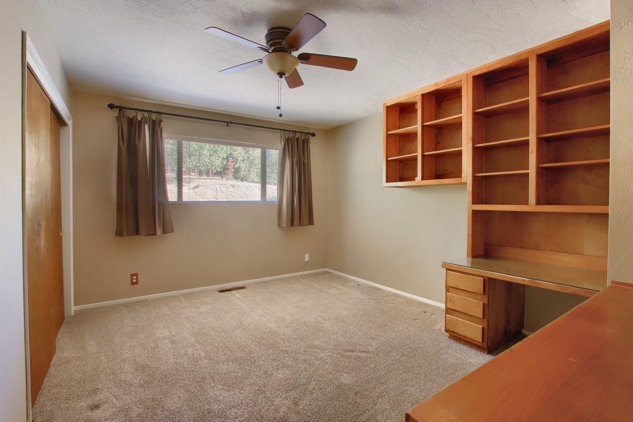 2363 Shoshone Road