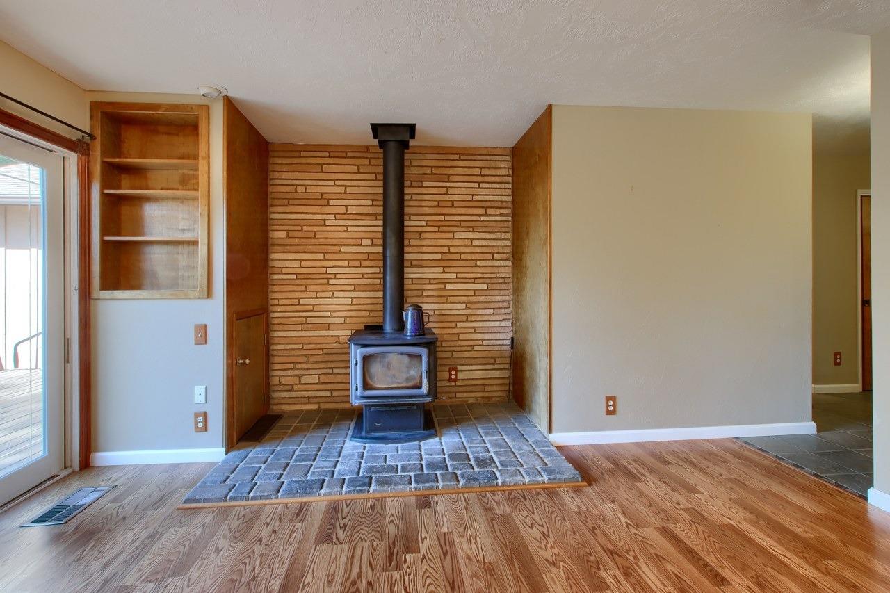 2363 Shoshone Road