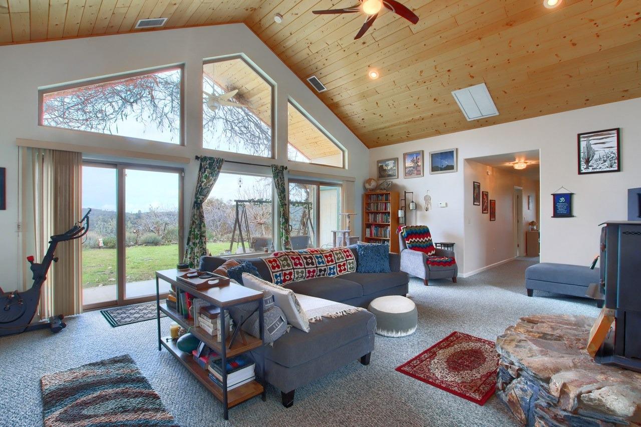 2210 Harris Road