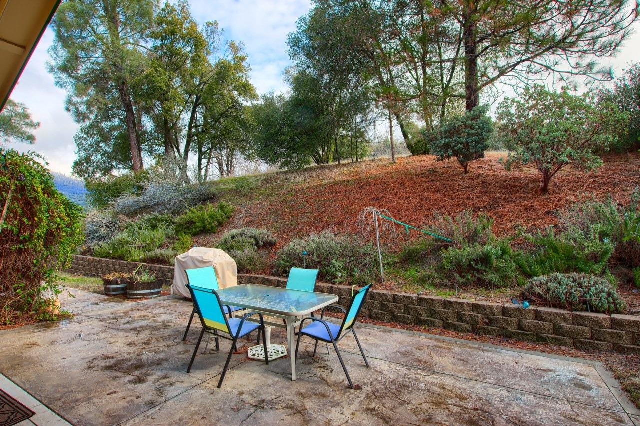 2210 Harris Road