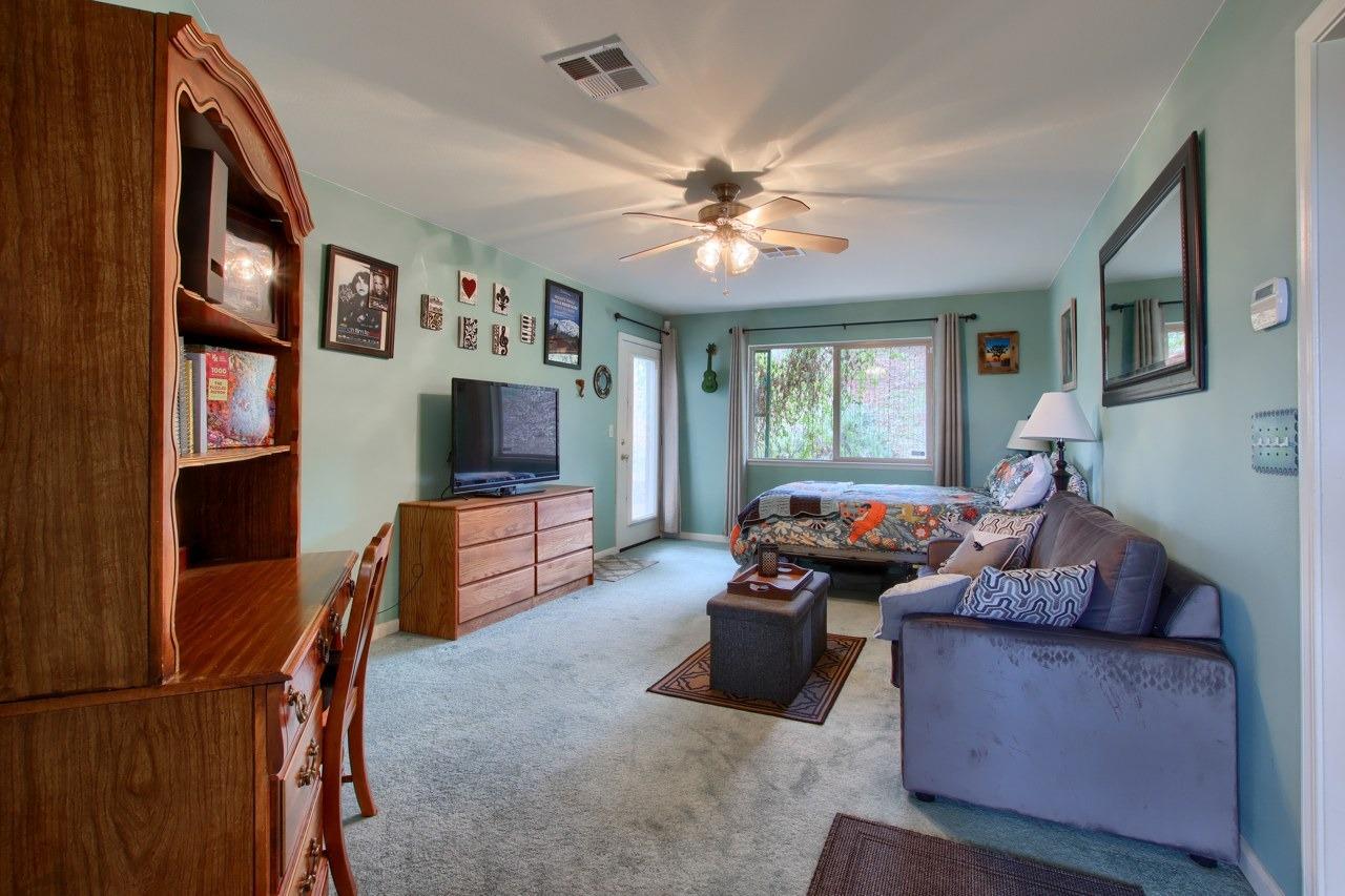 2210 Harris Road