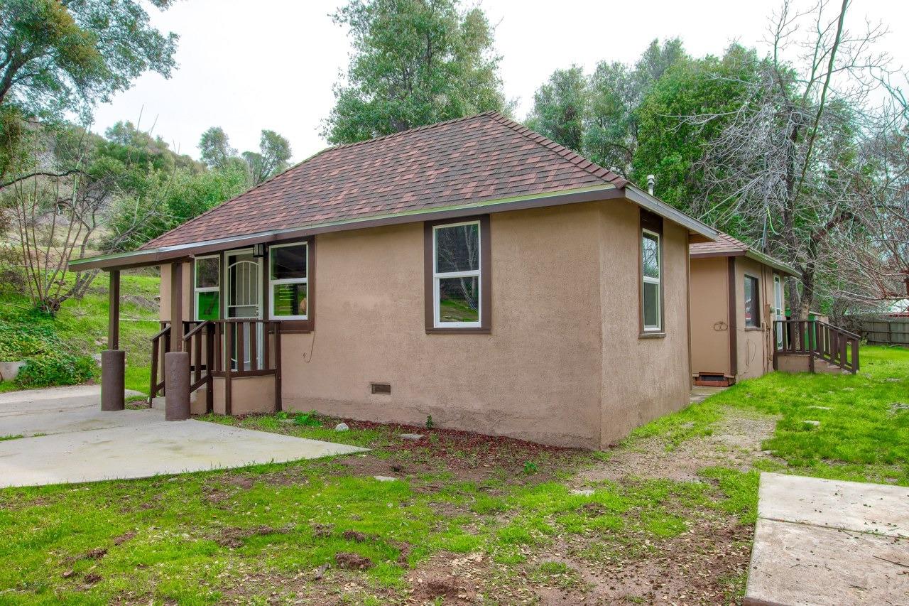 3247 Highway 49 S