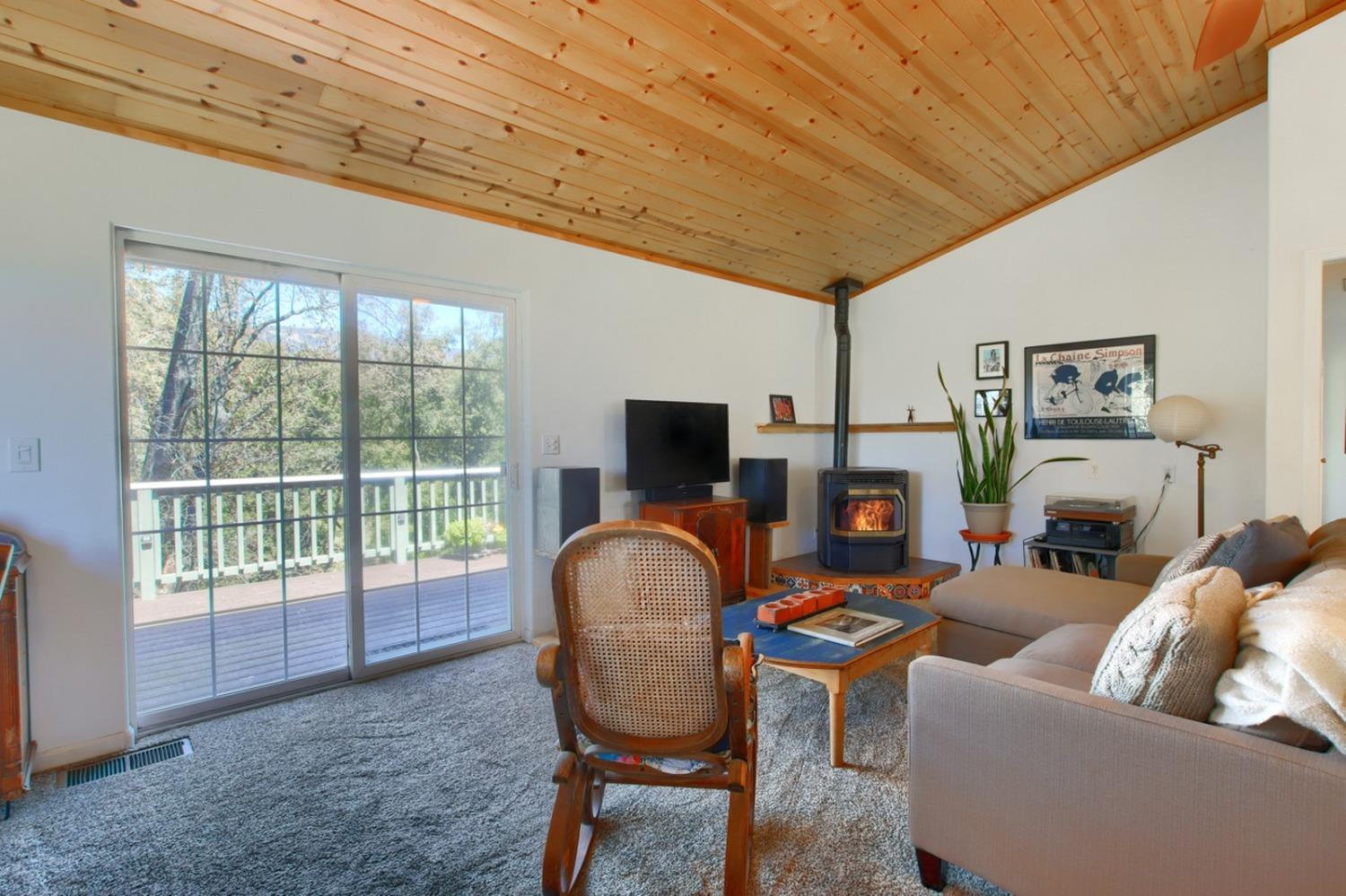 5709 Pilot Peak Road