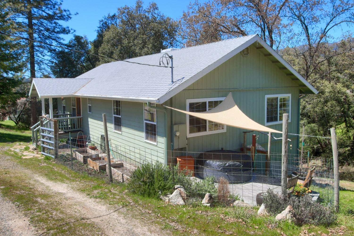 5709 Pilot Peak Road