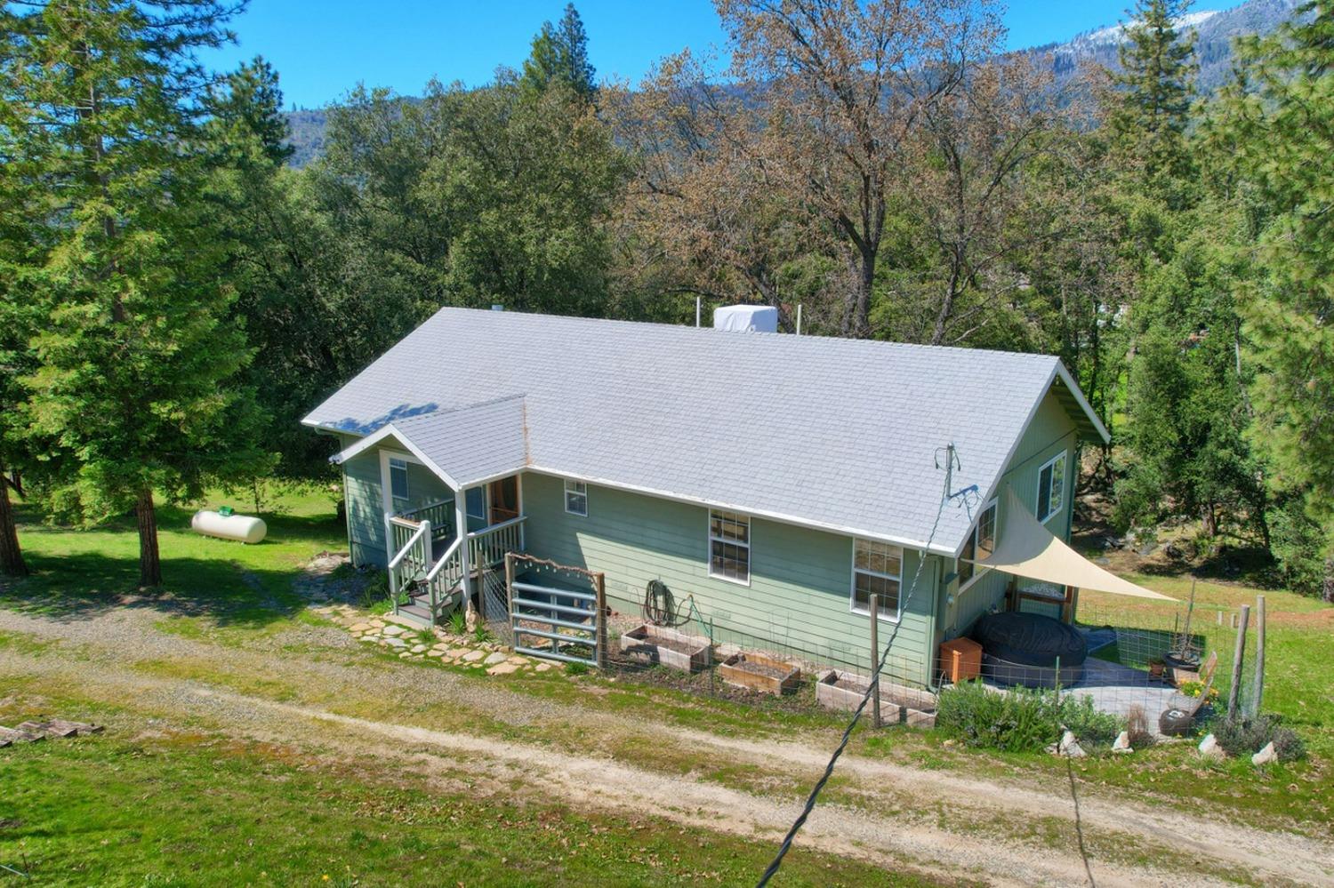 5709 Pilot Peak Road