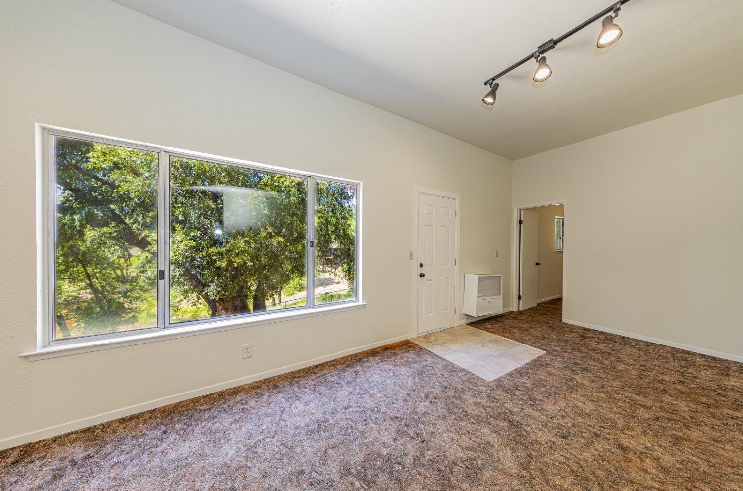 5705 Pilot Peak Road